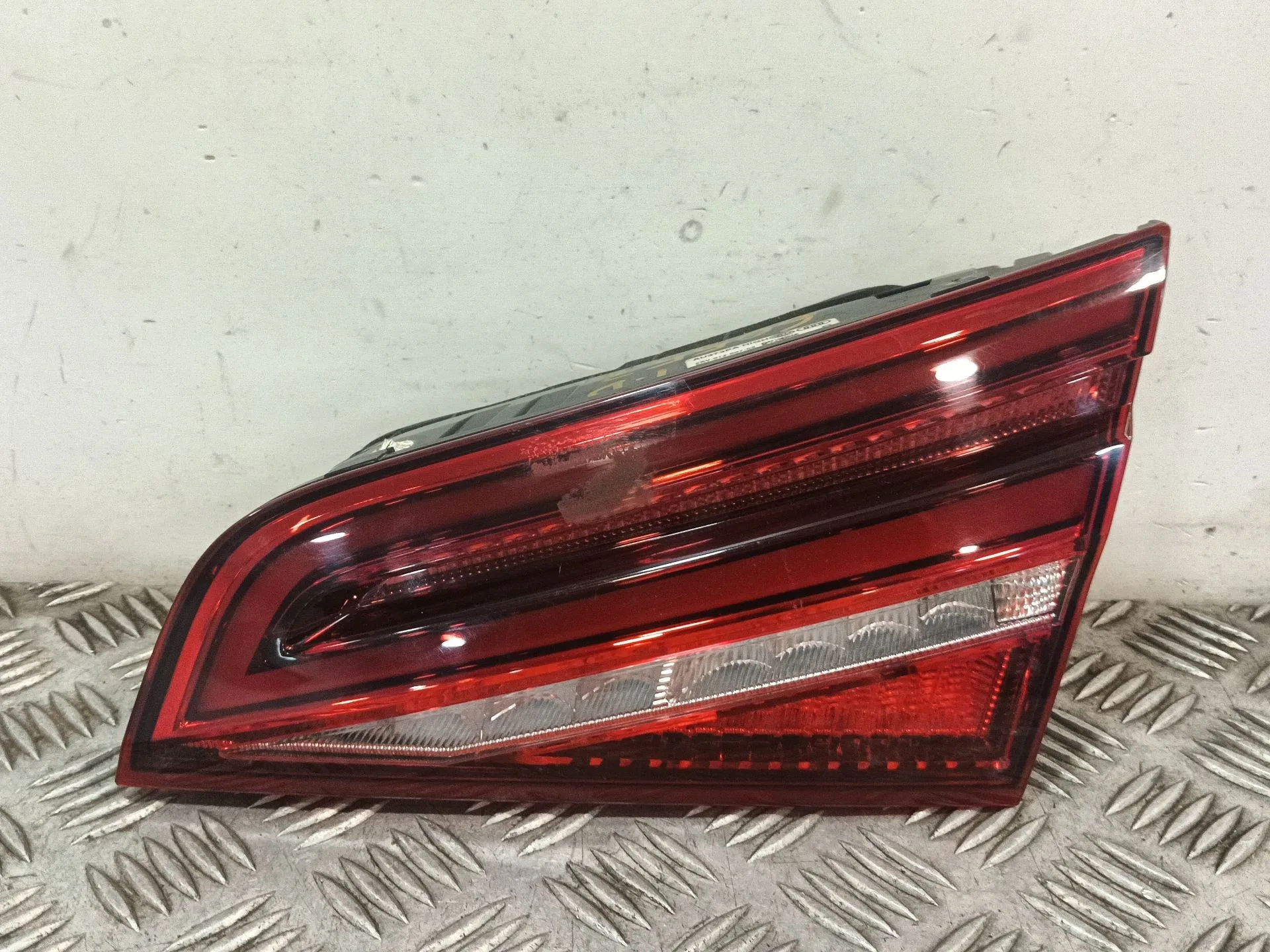 Piloto Trasero Derecho Interior para Audi A3 Sportback (8Va, 8Vf)