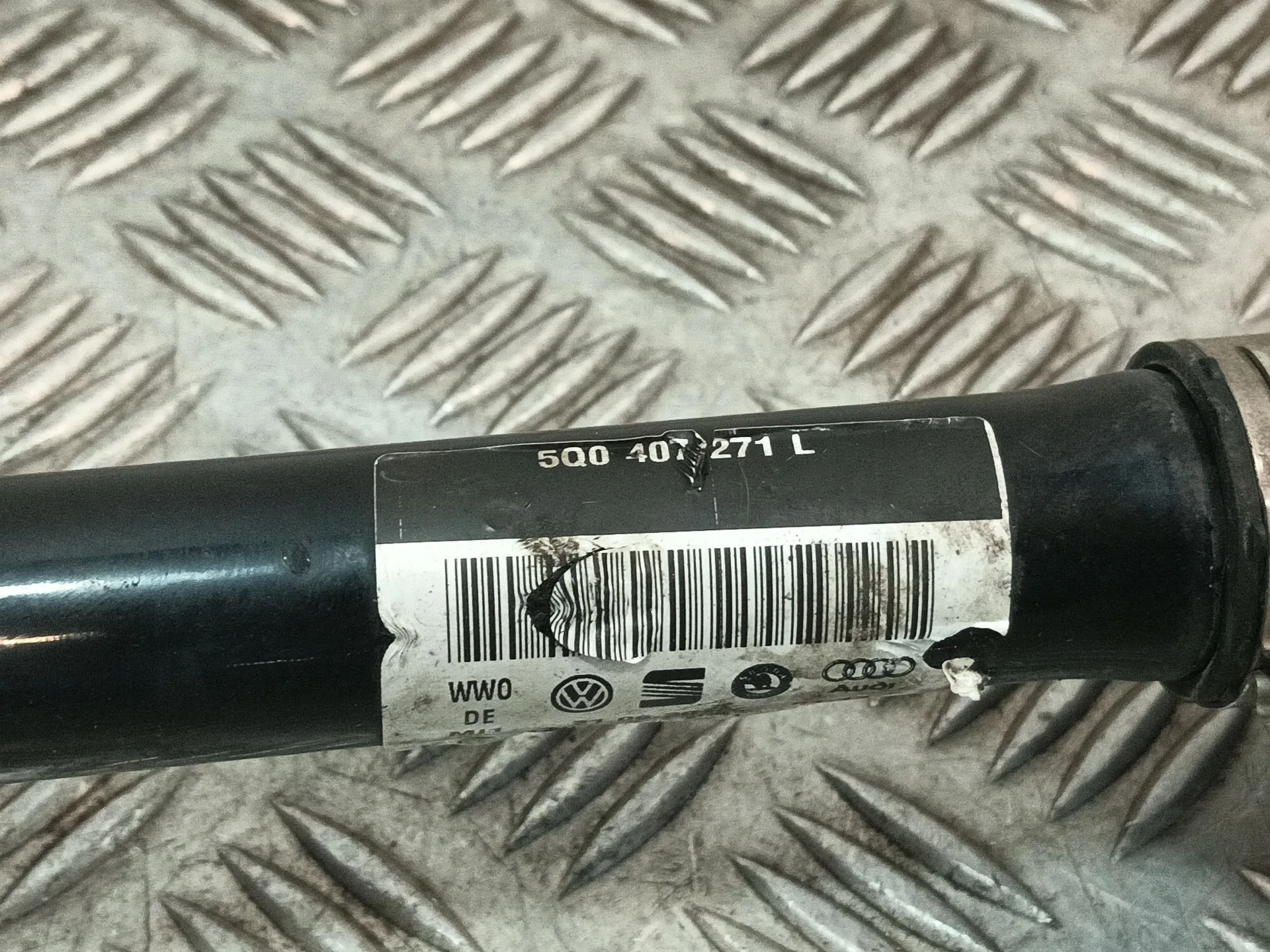 Transmision Delantera Izquierda para Audi A3 Sportback (8Va, 8Vf)