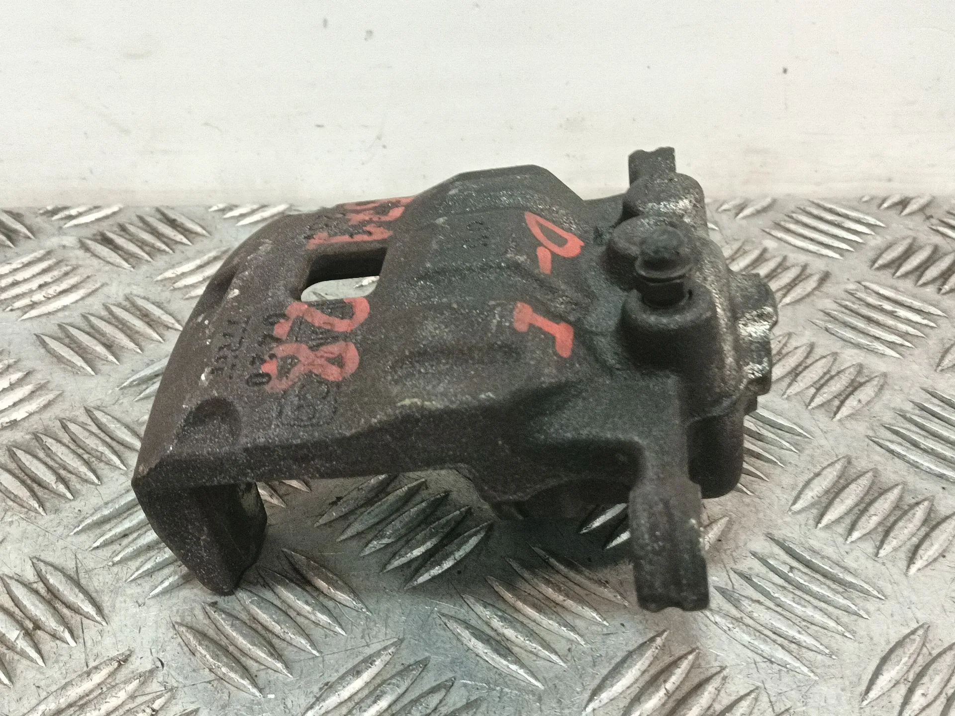 Pinza Freno Delantera Izquierda para Ford Fiesta (Cb1)