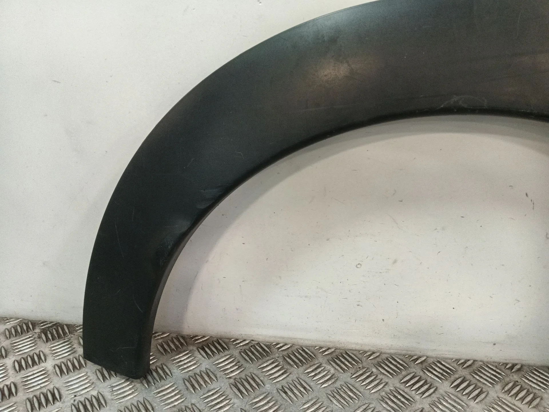 Aletin Trasero Izquierdo para Citroën C4 Cactus