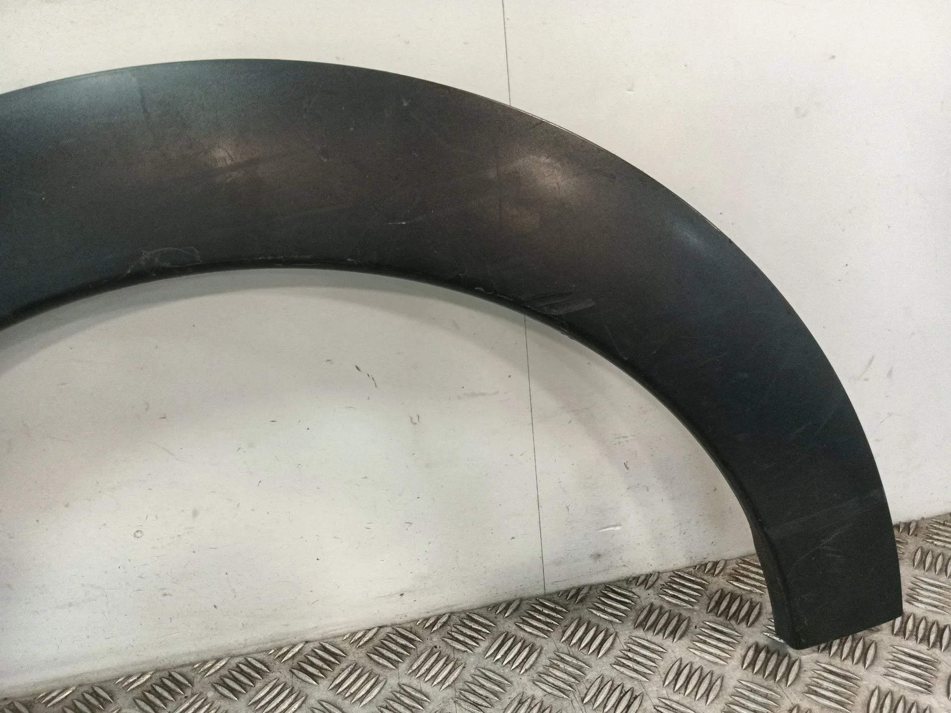 Aletin Trasero Izquierdo para Citroën C4 Cactus