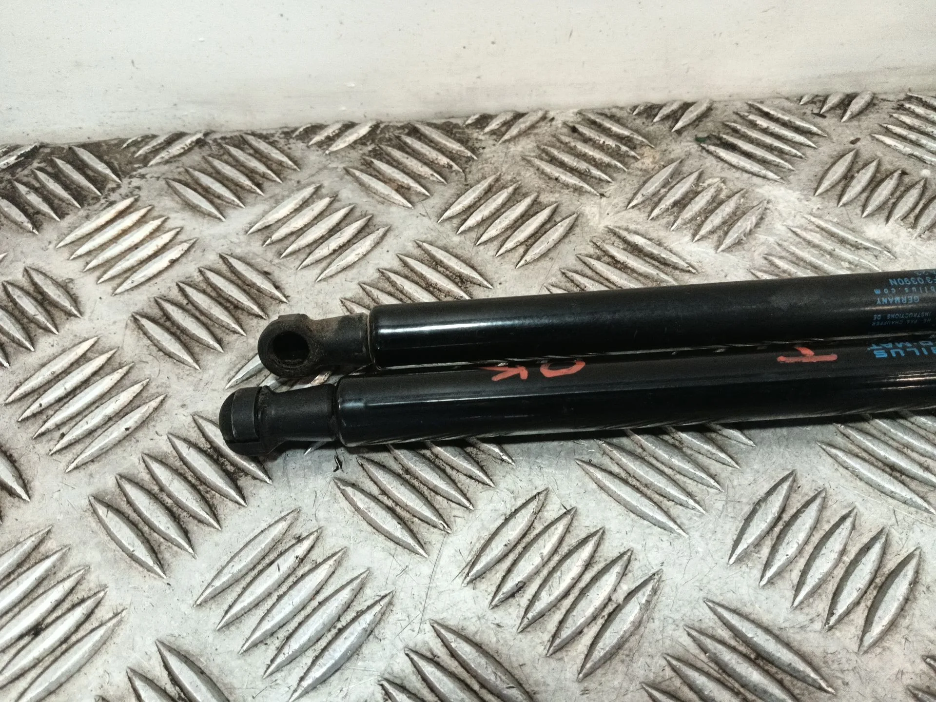 Amortiguadores Maletero / Porton para Citroën C4 Cactus