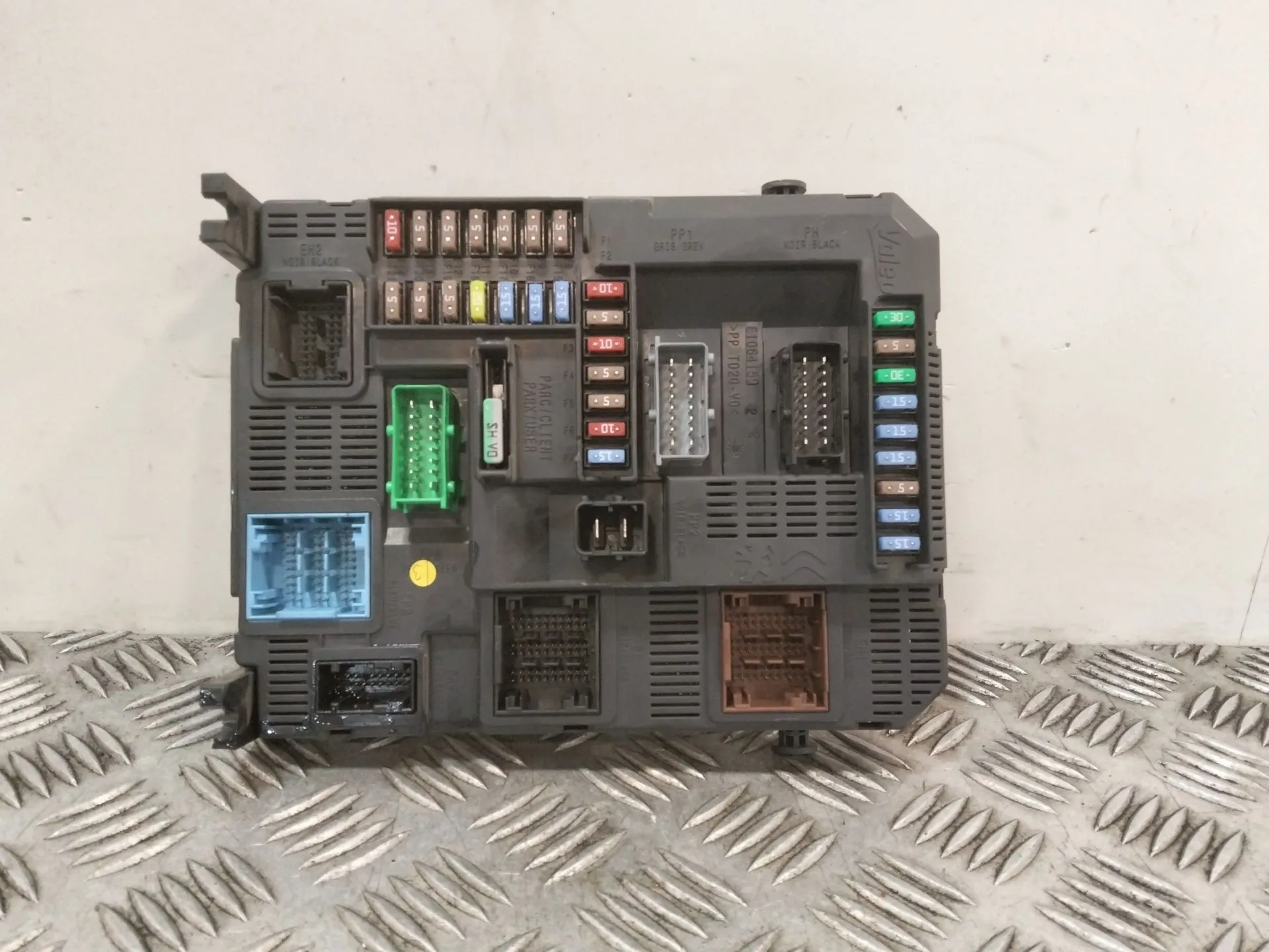Caja Reles / Fusibles para Citroën C4 Cactus
