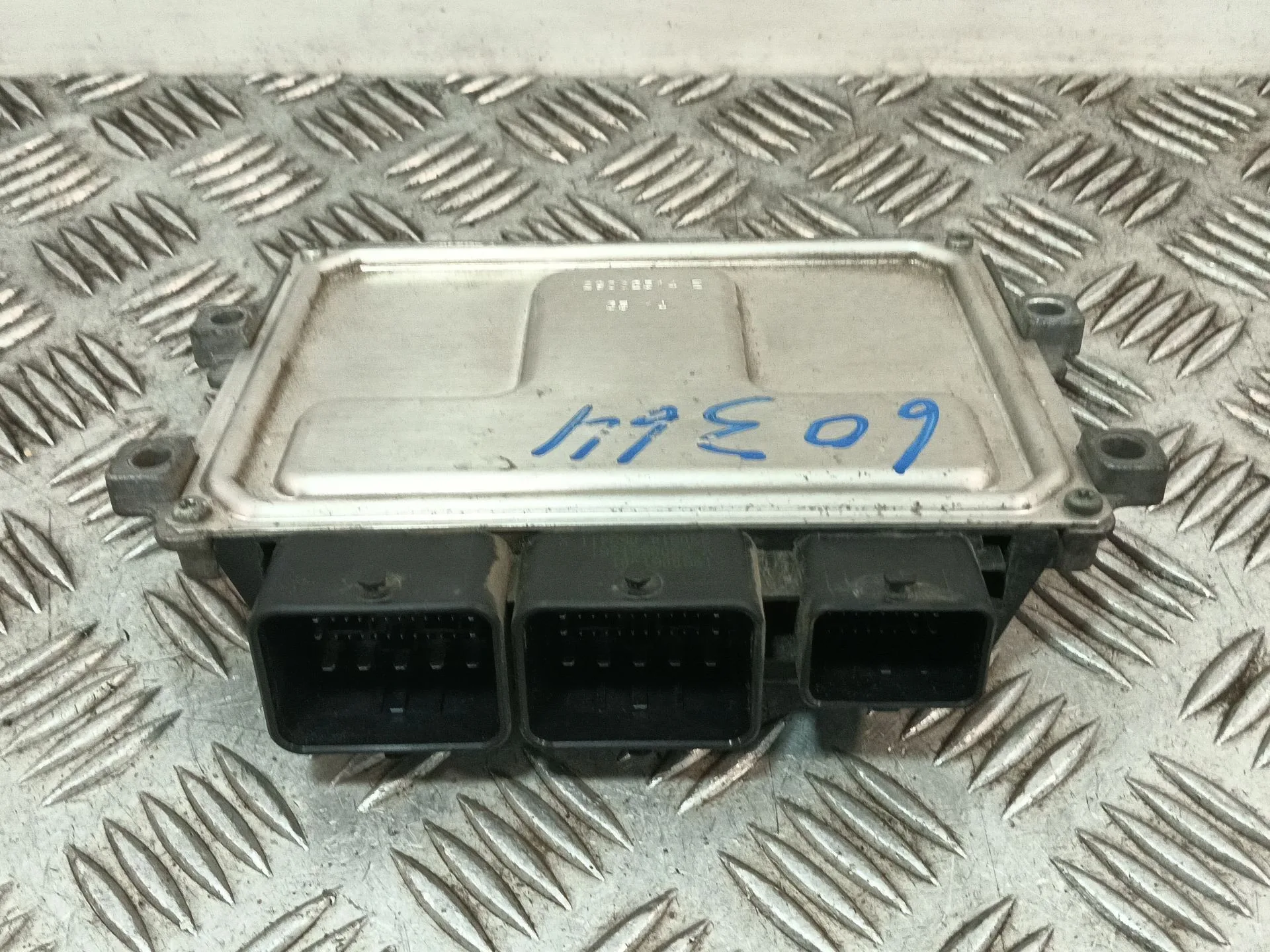 Centralita Motor Uce para Citroën C4 Cactus