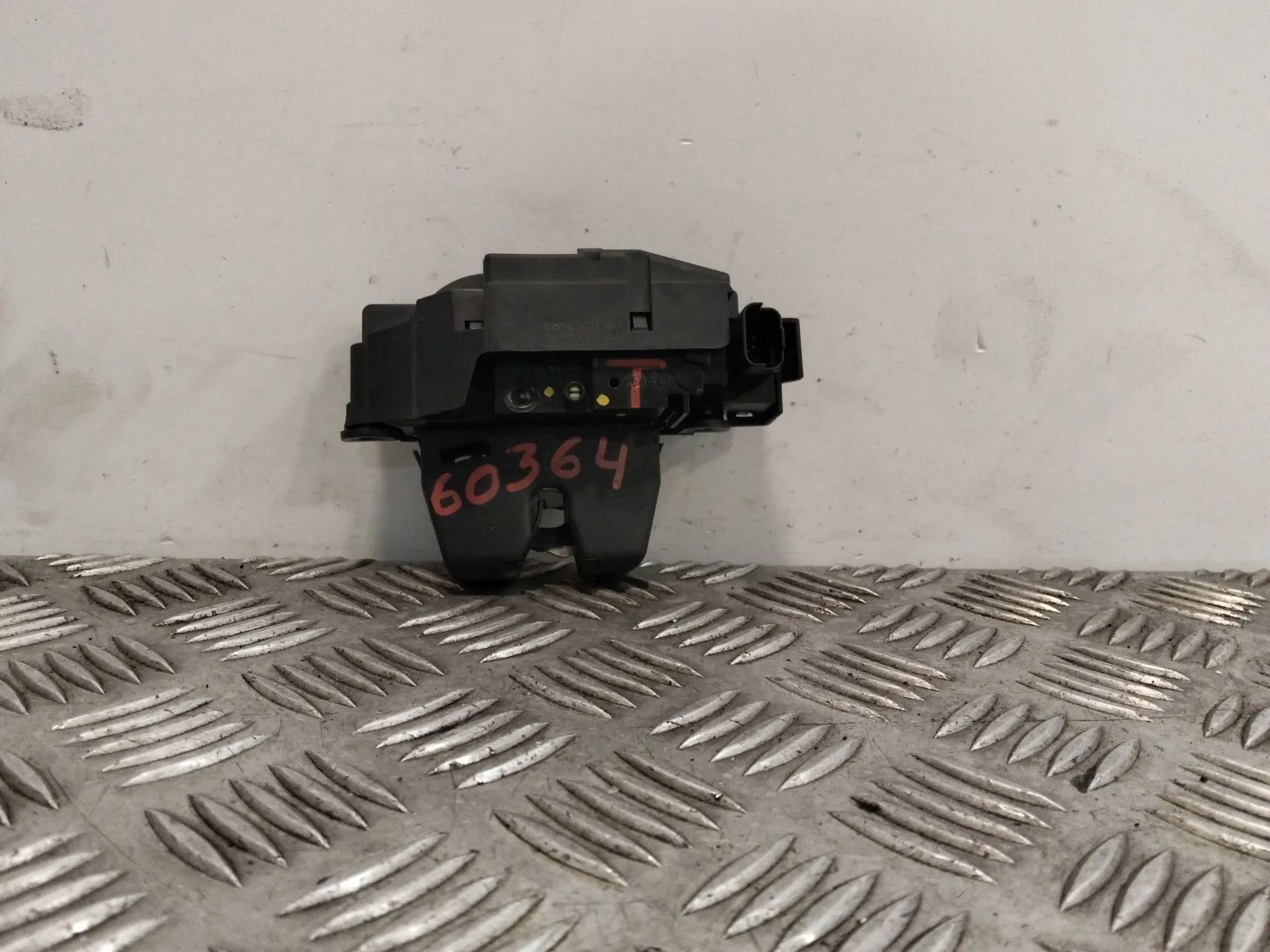 Cerradura Maletero / Porton para Citroën C4 Cactus