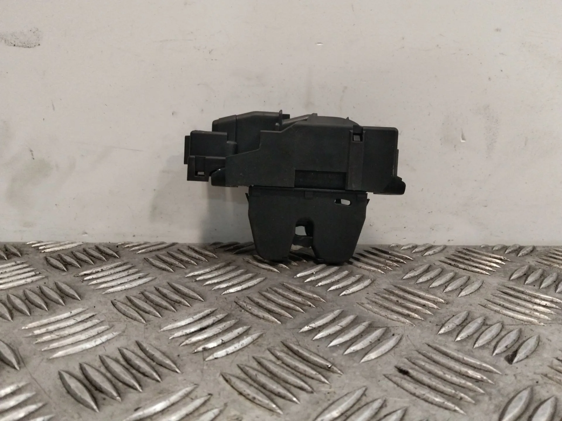 Cerradura Maletero / Porton para Citroën C4 Cactus