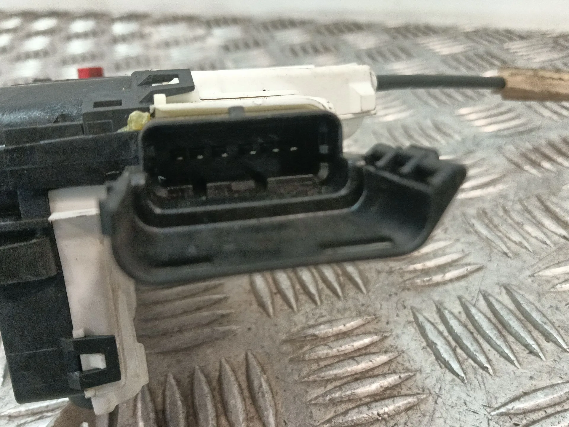 Cerradura Puerta Trasera Izquierda para Citroën C4 Cactus