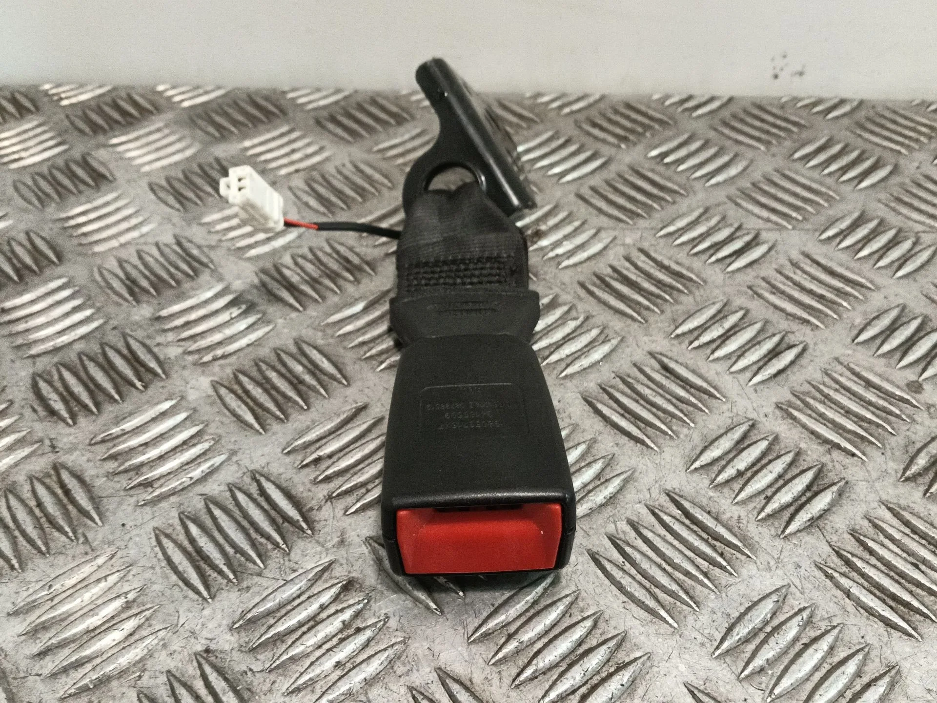 Enganche Cinturon Trasero Izquierdo para Citroën C4 Cactus