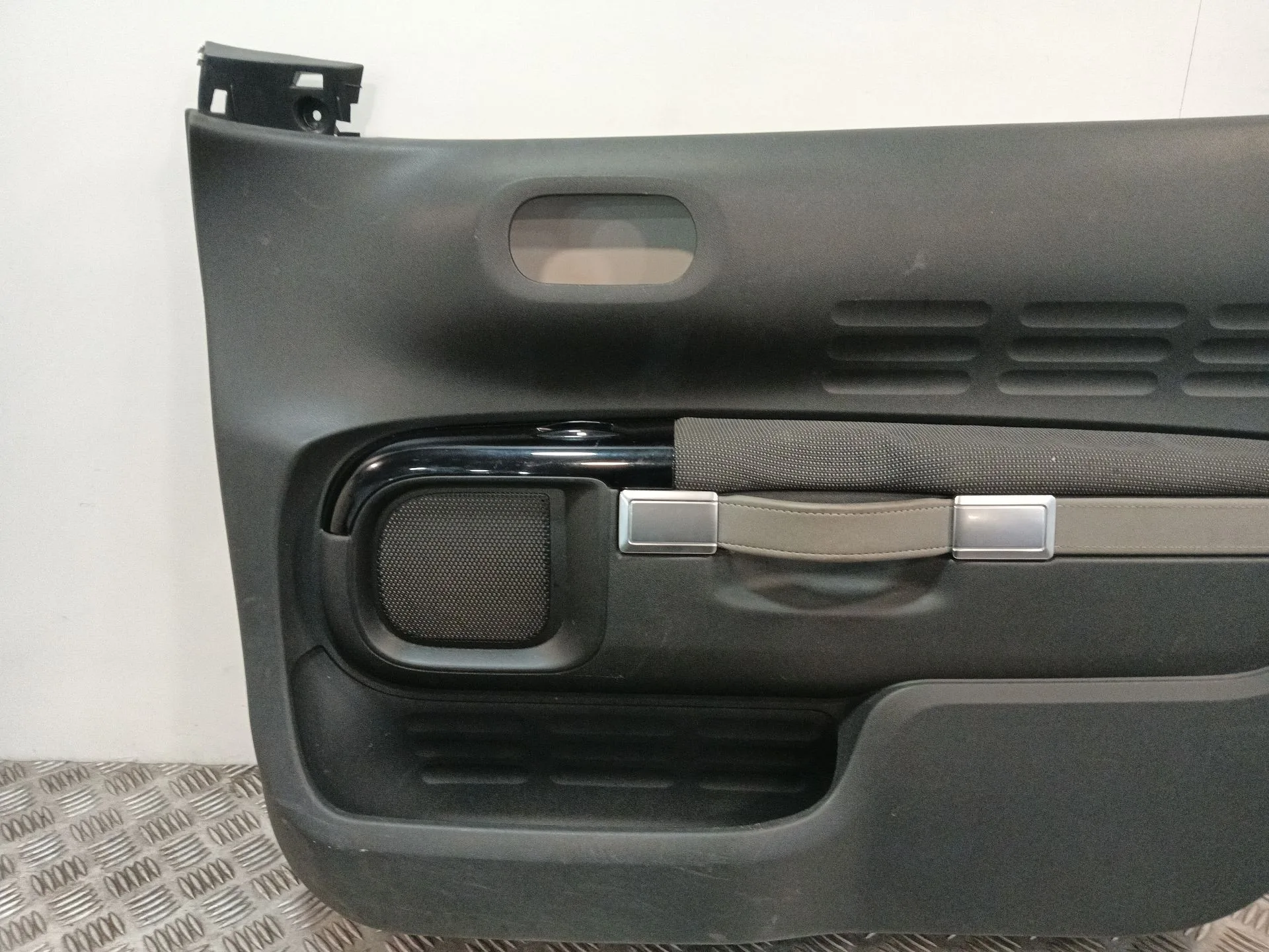 Guarnecido Puerta Delantera Derecha para Citroën C4 Cactus