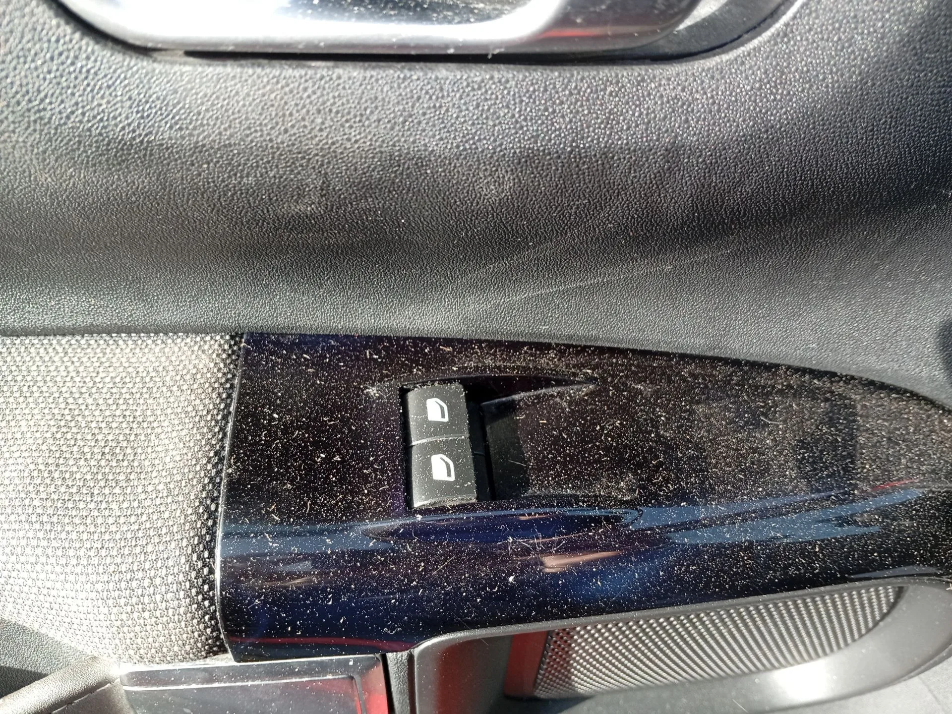 Mando Elevalunas Delantero Izquierdo para Citroën C4 Cactus
