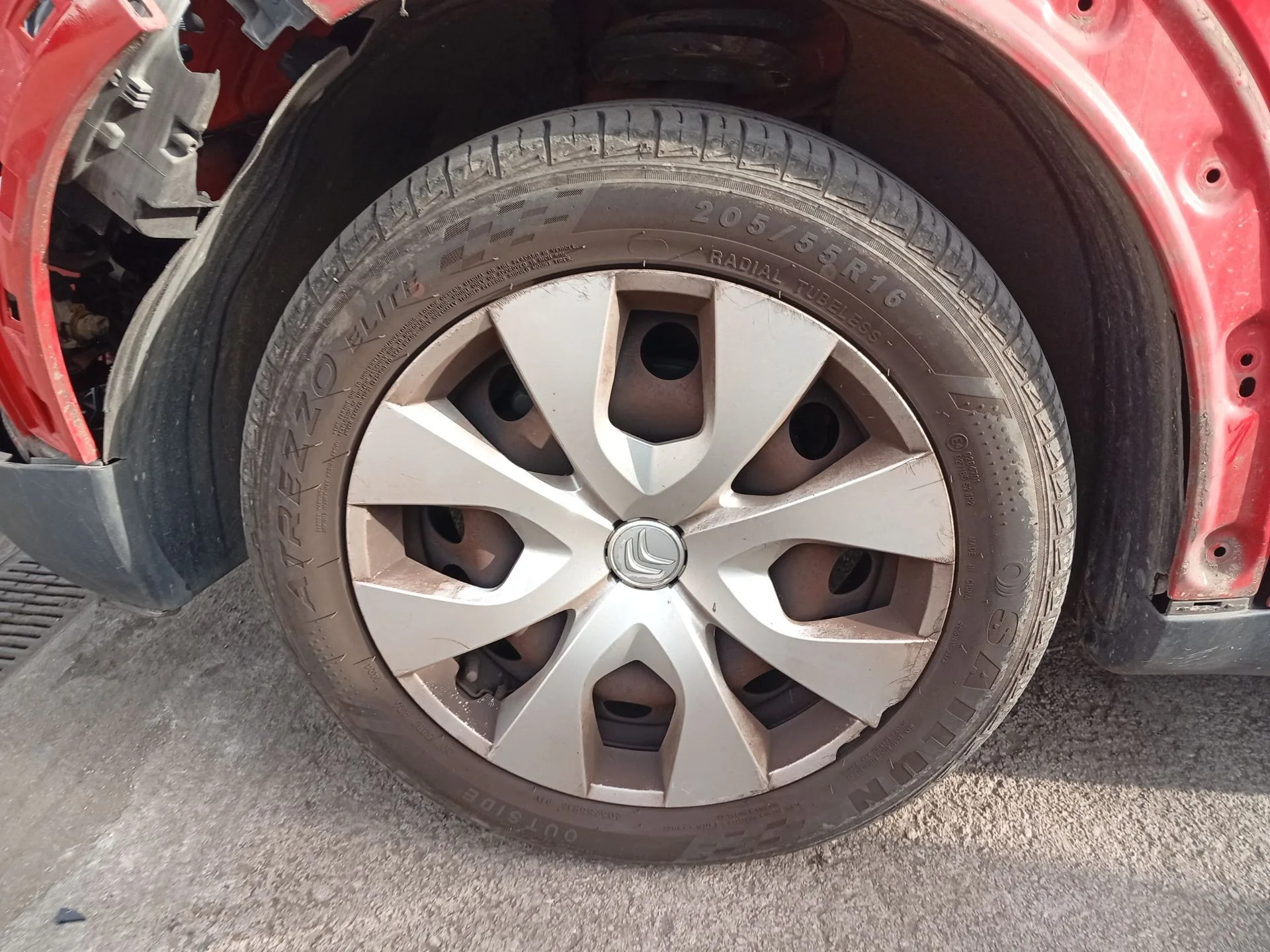 Mangueta Delantera Izquierda para Citroën C4 Cactus