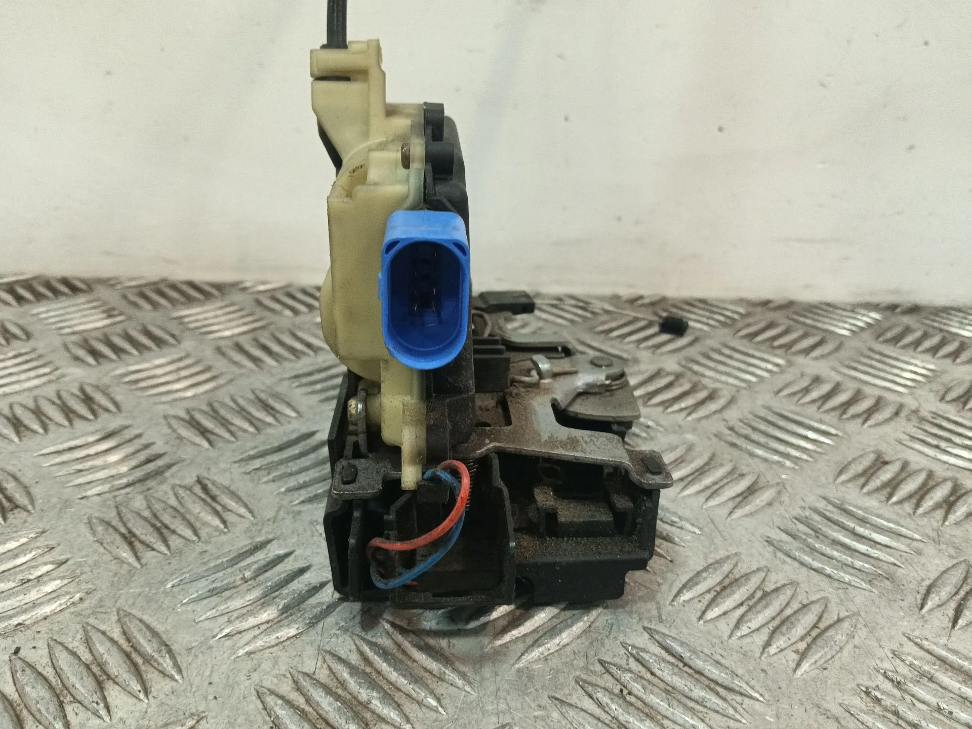 Cerradura Puerta Delantera Izquierda para Seat Cordoba (6L2)