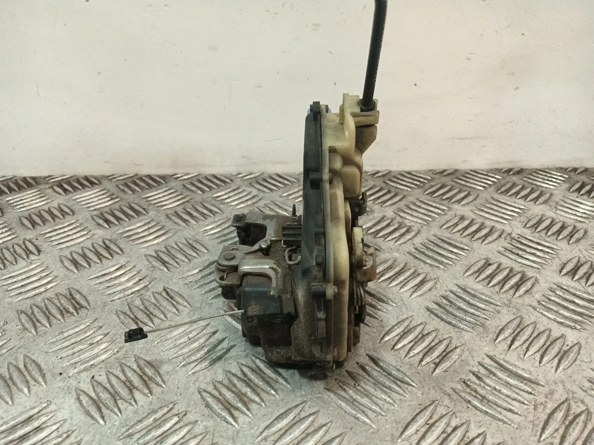 Cerradura Puerta Delantera Izquierda para Seat Cordoba (6L2)