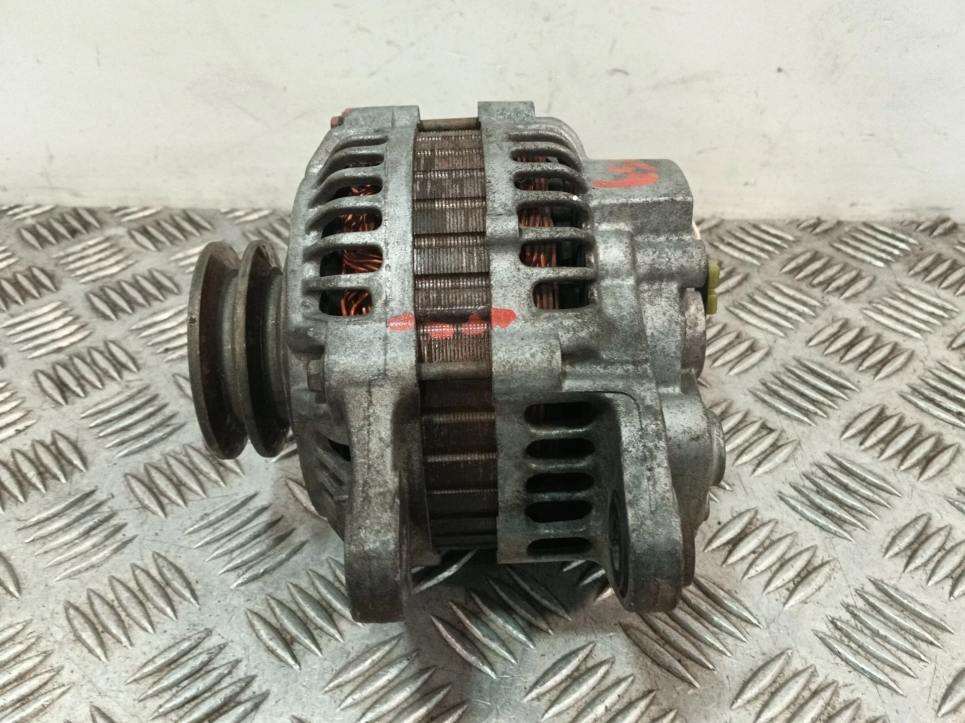 Alternador para Mitsubishi Montero (V3_W, V2_W, V4_W, V5_W)