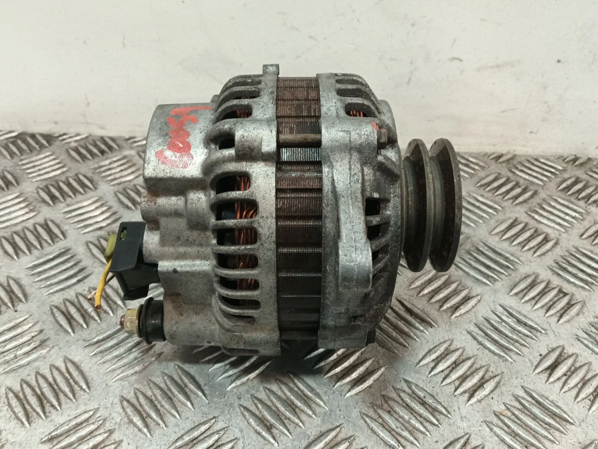 Alternador para Mitsubishi Montero (V3_W, V2_W, V4_W, V5_W)