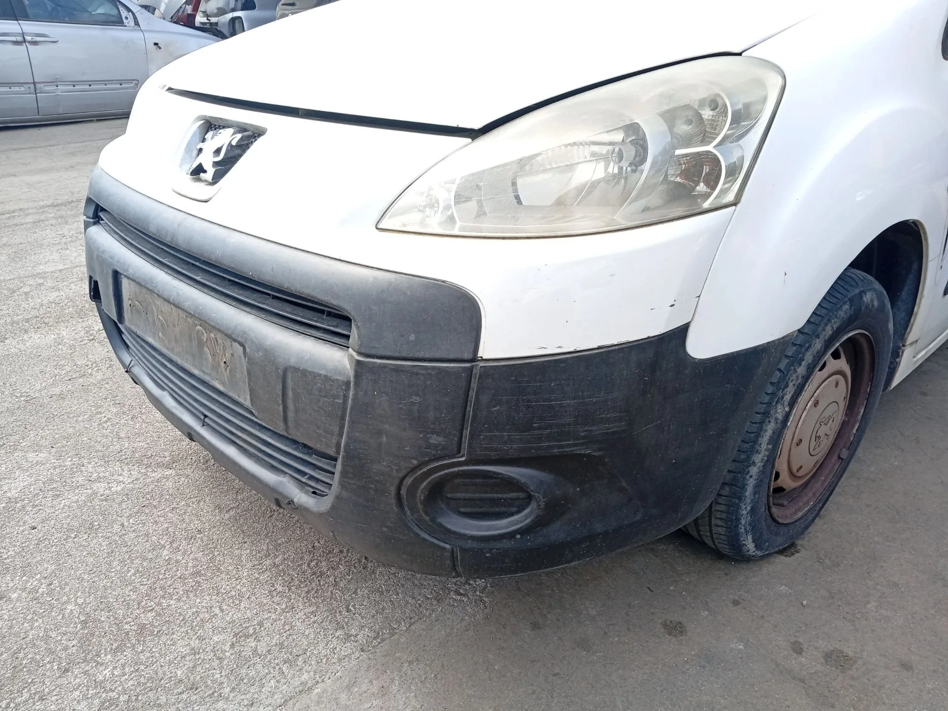 Paragolpes Delantero para Peugeot Partner Furgoneta/Monovolumen