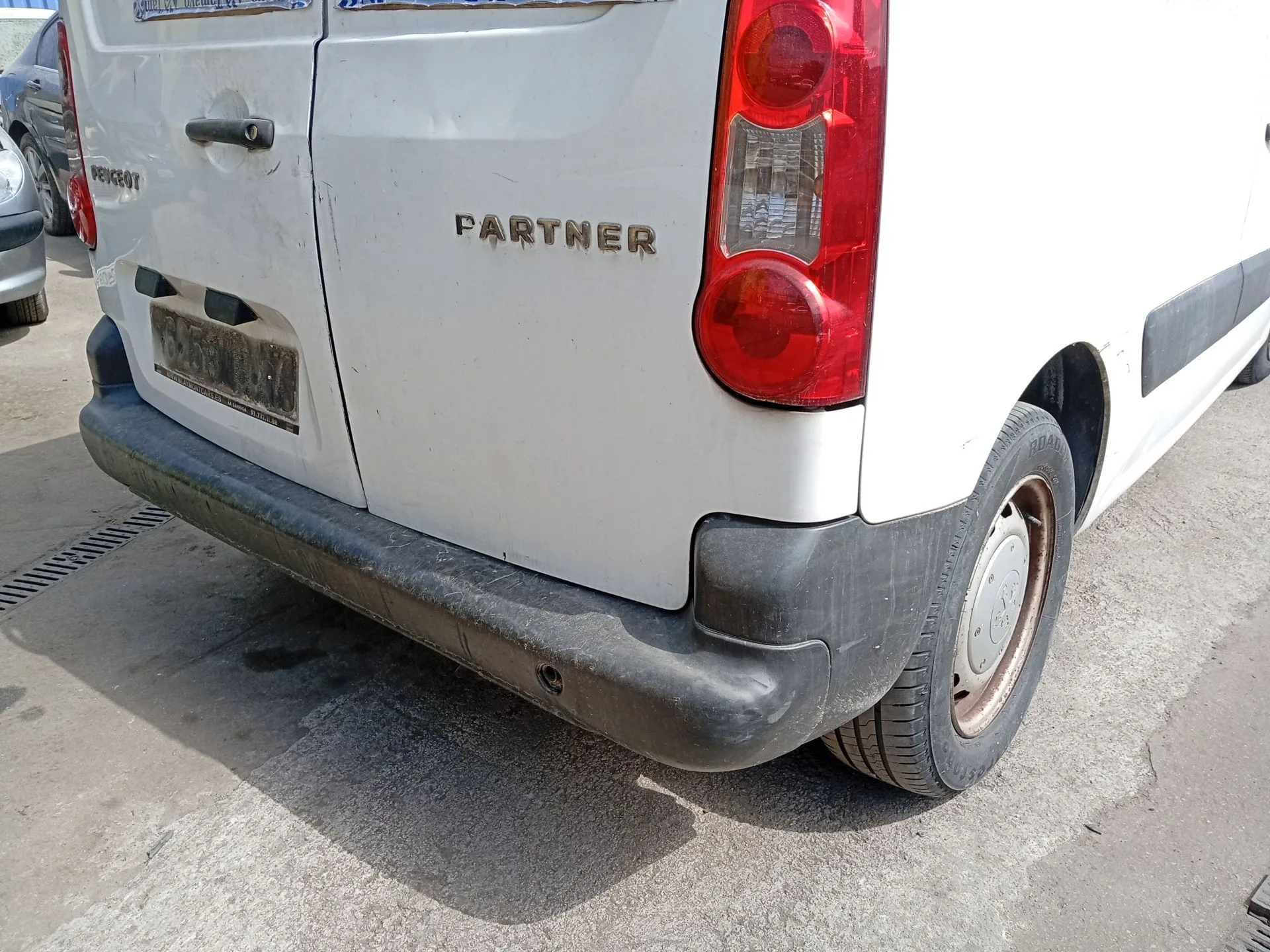 Paragolpes Trasero para Peugeot Partner Furgoneta/Monovolumen