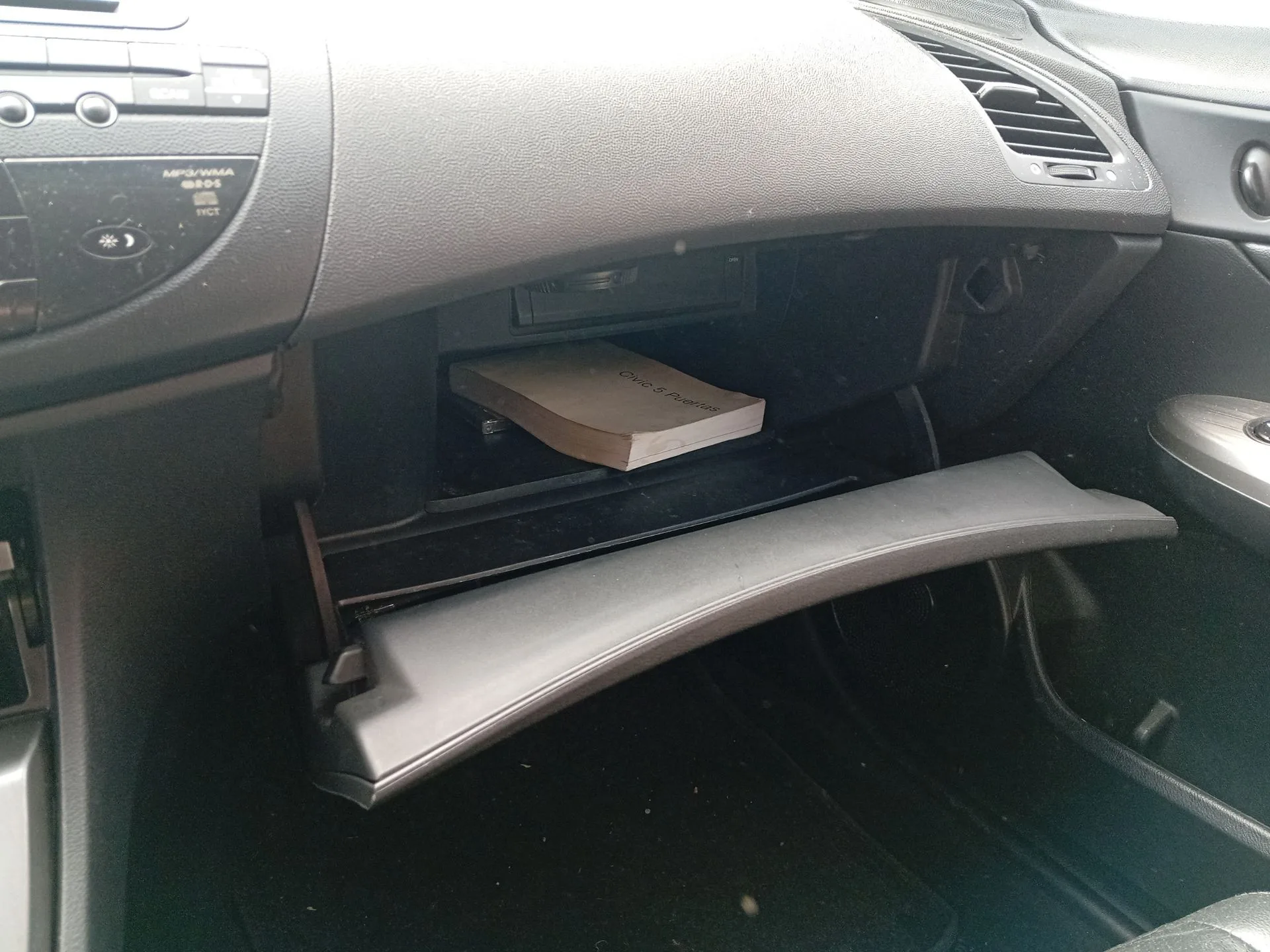 Guantera para Honda Civic Viii Hatchback (Fn, Fk)