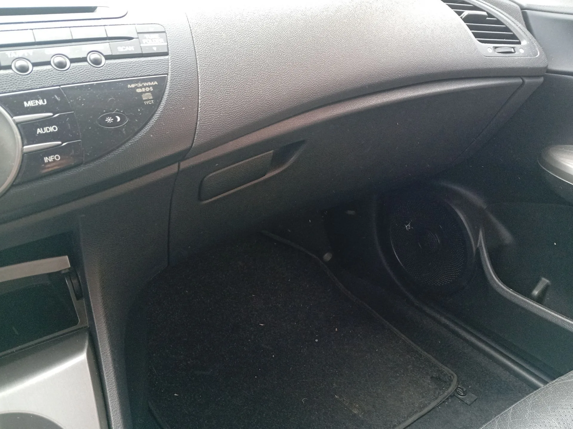 Guantera para Honda Civic Viii Hatchback (Fn, Fk)