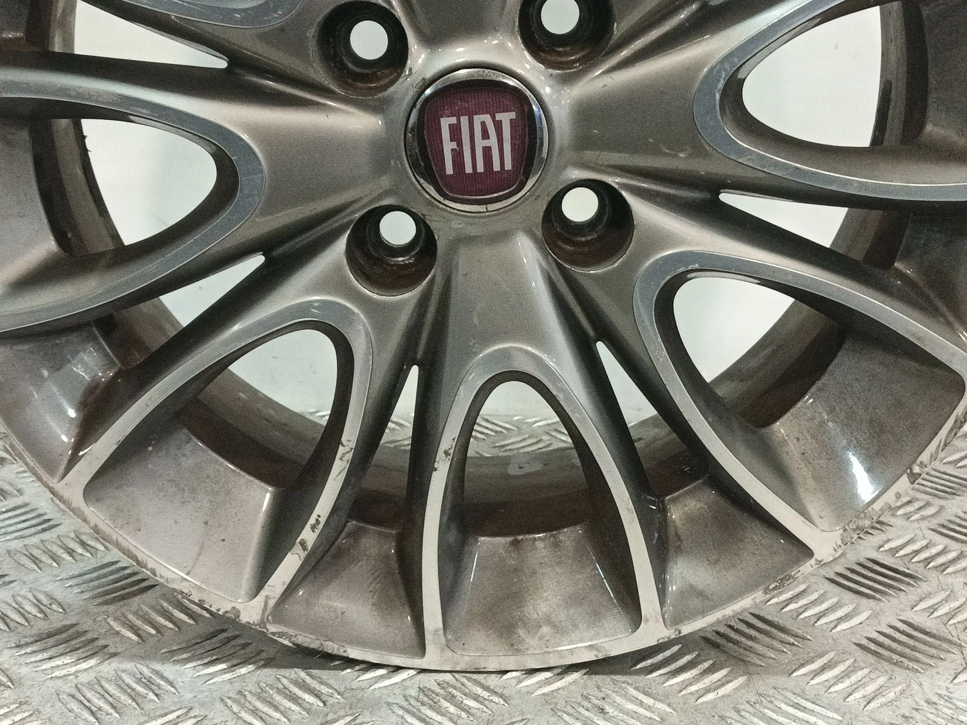 Llanta para Fiat Punto Evo (199_)