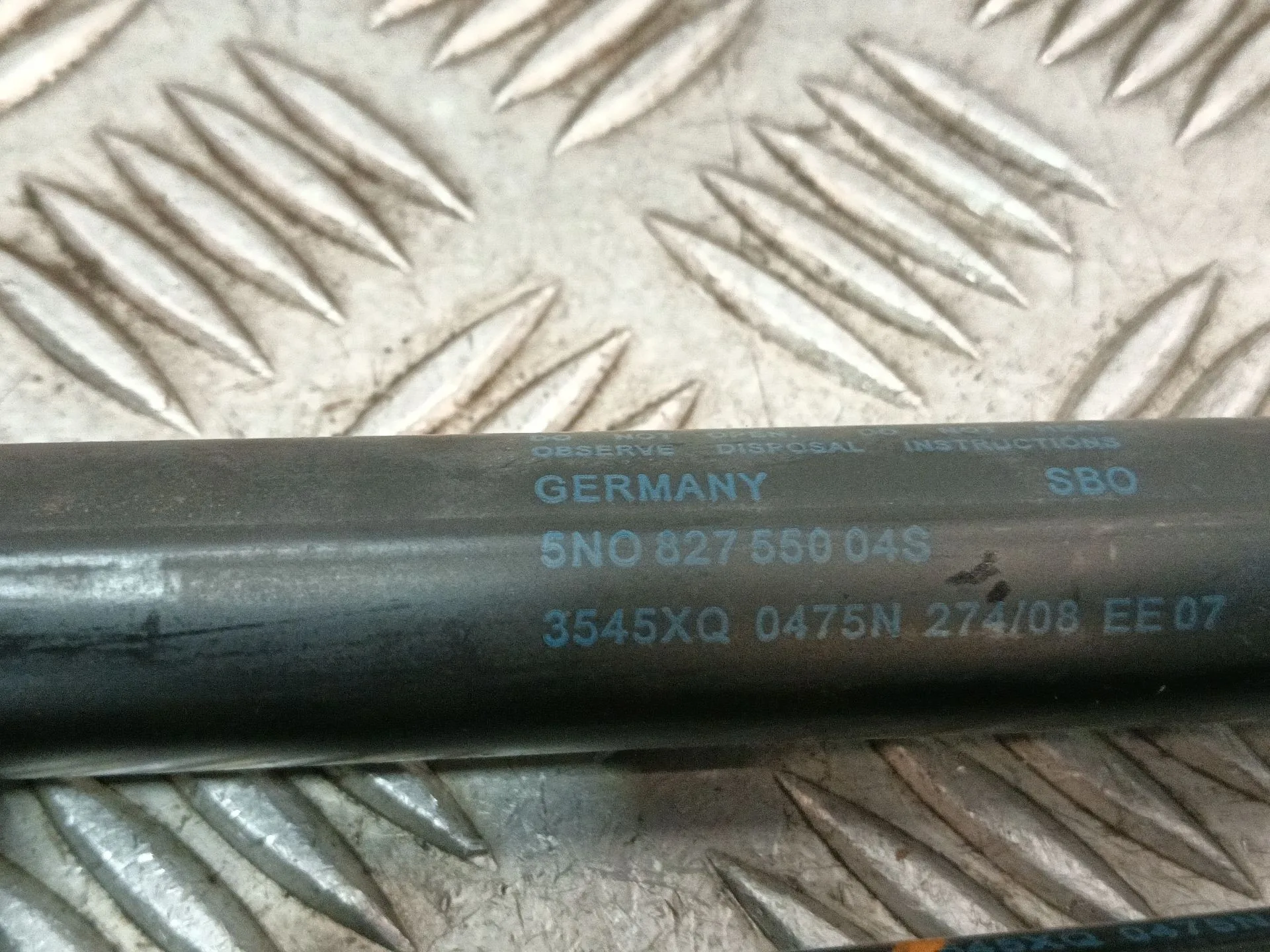 Amortiguadores Maletero / Porton para Volkswagen Tiguan (5N_)