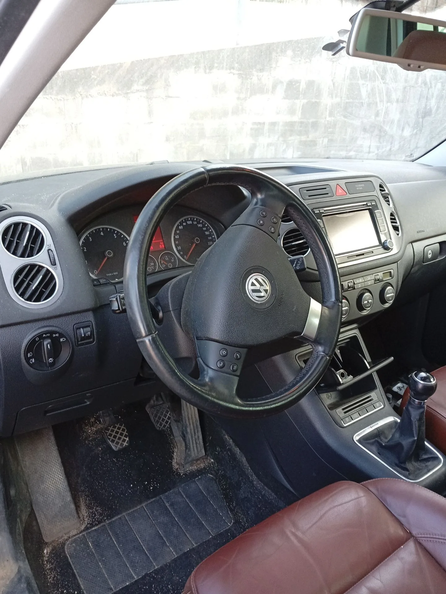 Caja Reles / Fusibles para Volkswagen Tiguan (5N_)