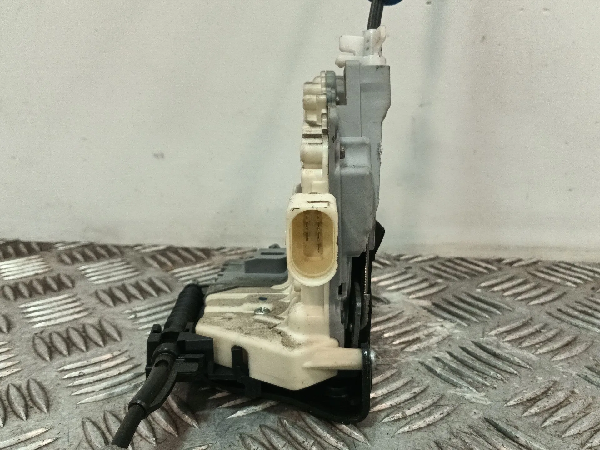 Cerradura Puerta Trasera Derecha para Volkswagen Tiguan (5N_)
