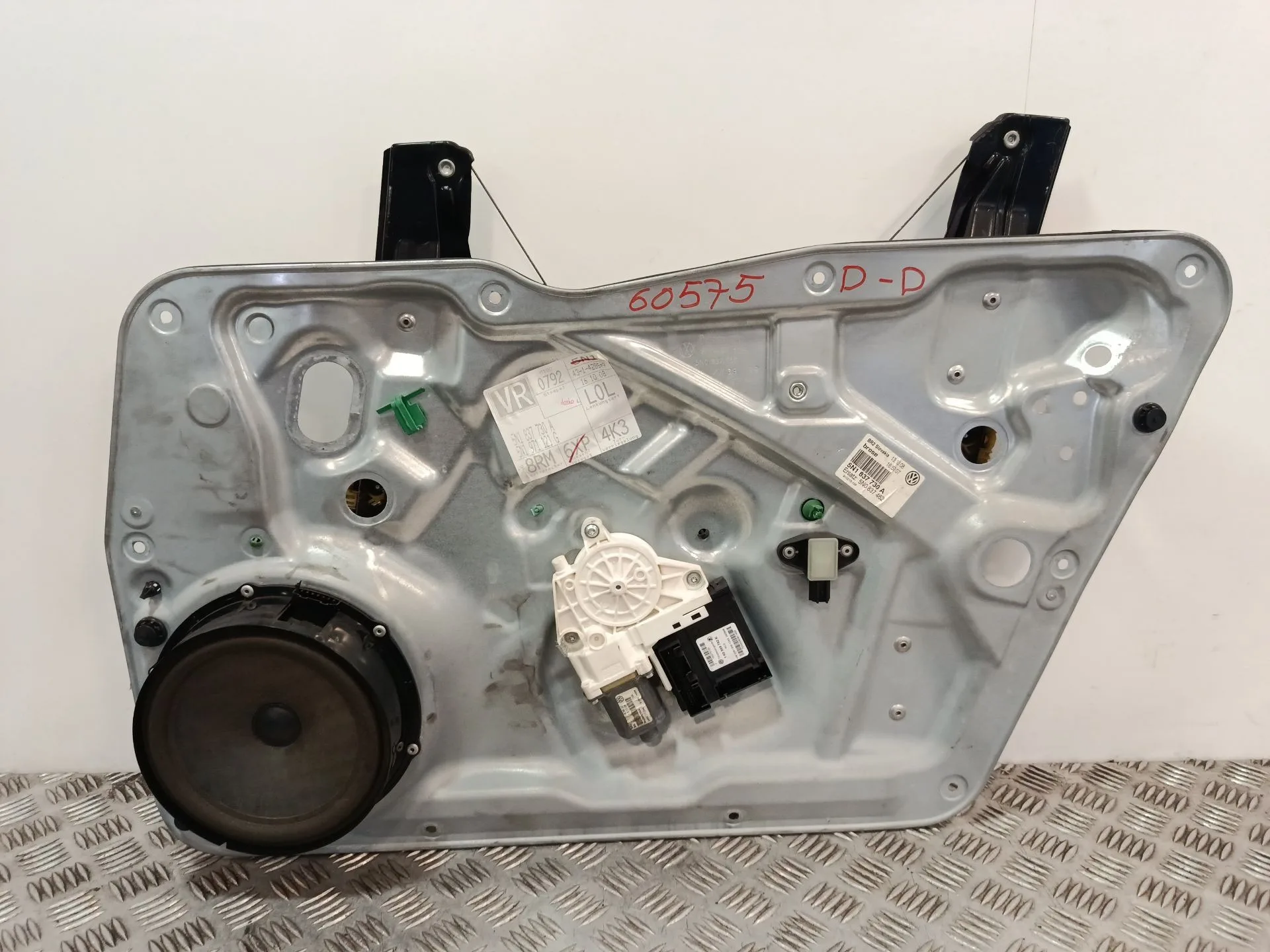 Elevalunas Delantero Derecho para Volkswagen Tiguan (5N_)