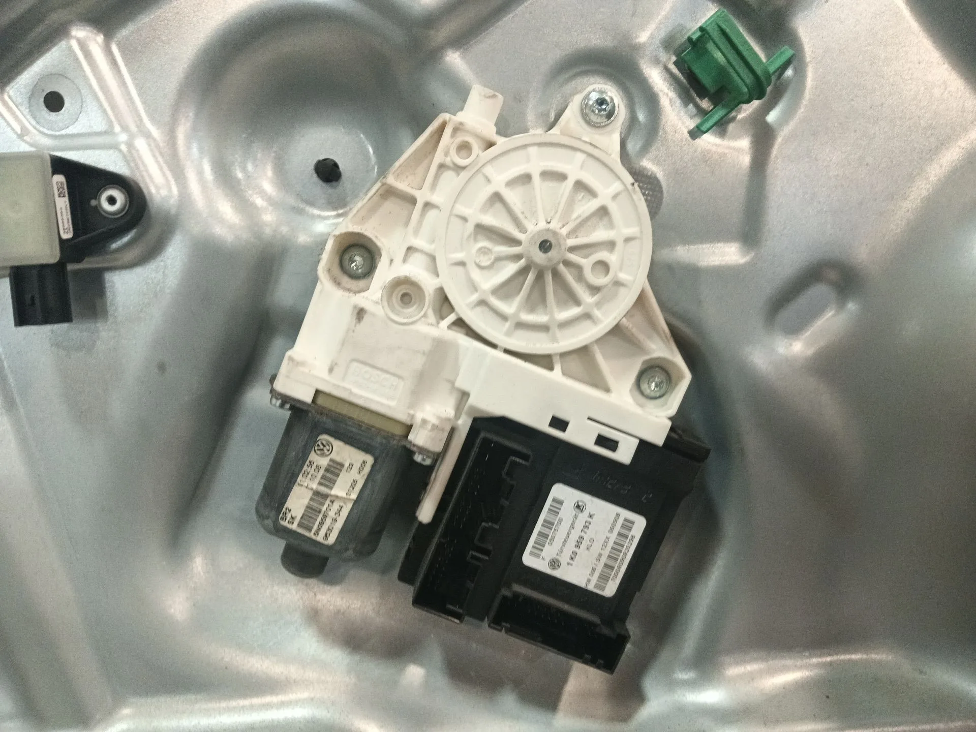 Elevalunas Delantero Izquierdo para Volkswagen Tiguan (5N_)