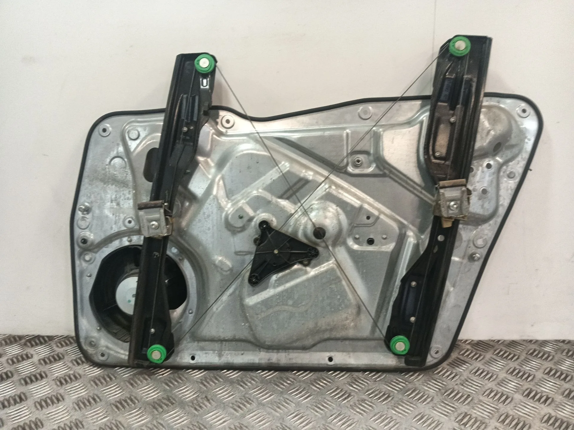 Elevalunas Delantero Izquierdo para Volkswagen Tiguan (5N_)