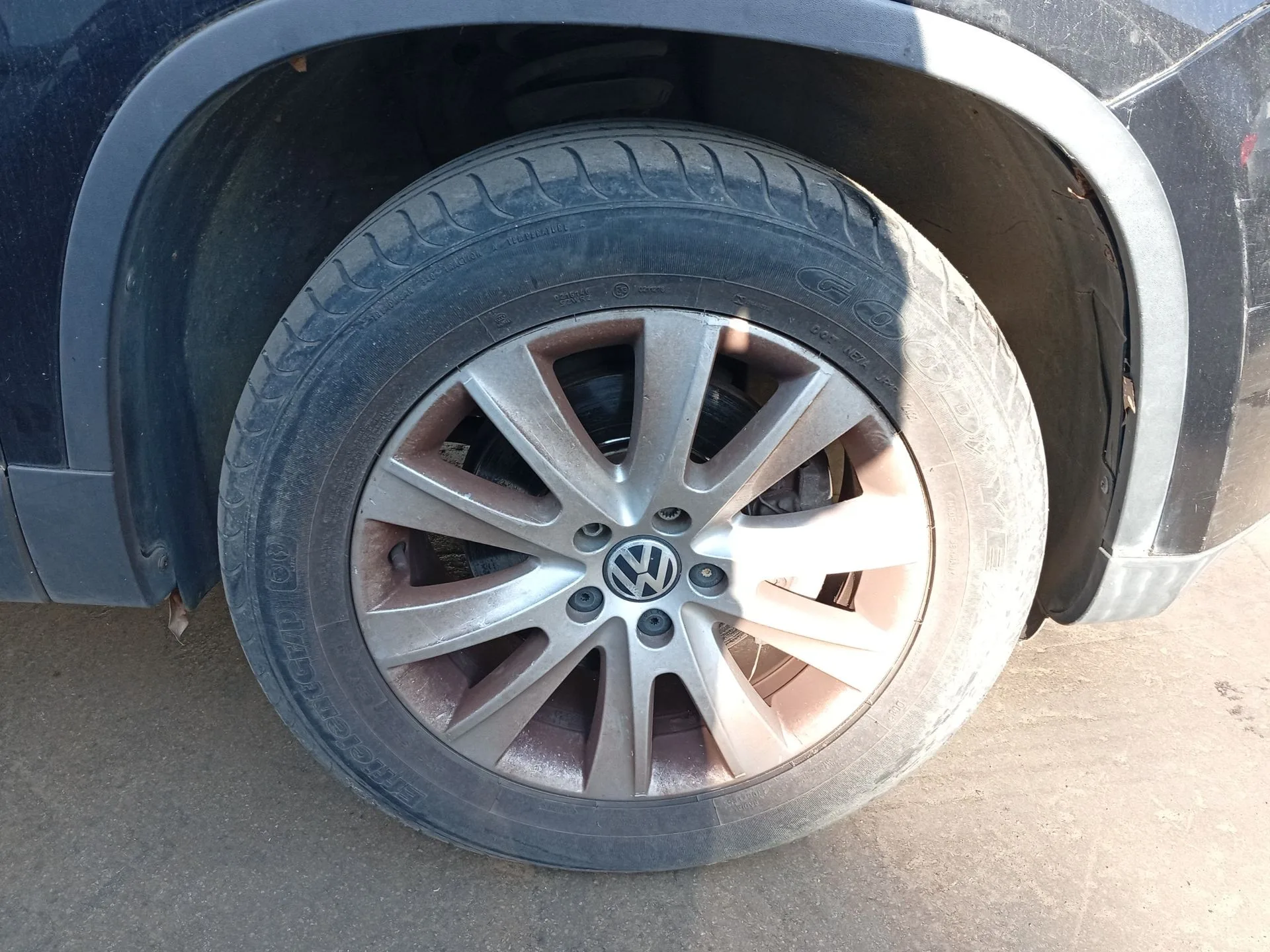 Mangueta Delantera Derecha para Volkswagen Tiguan (5N_)