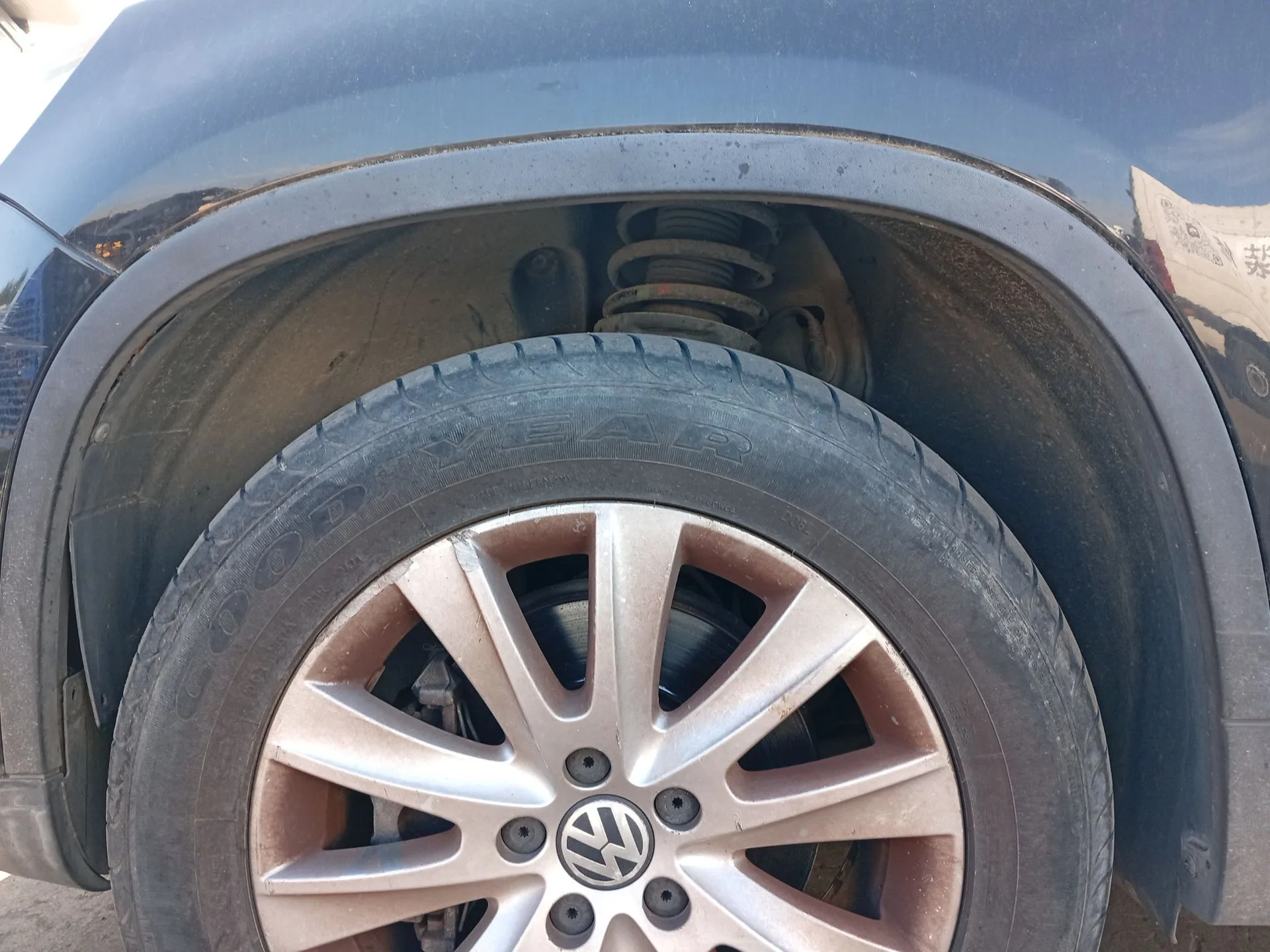Paso De Rueda Delantero Izquierdo para Volkswagen Tiguan (5N_)