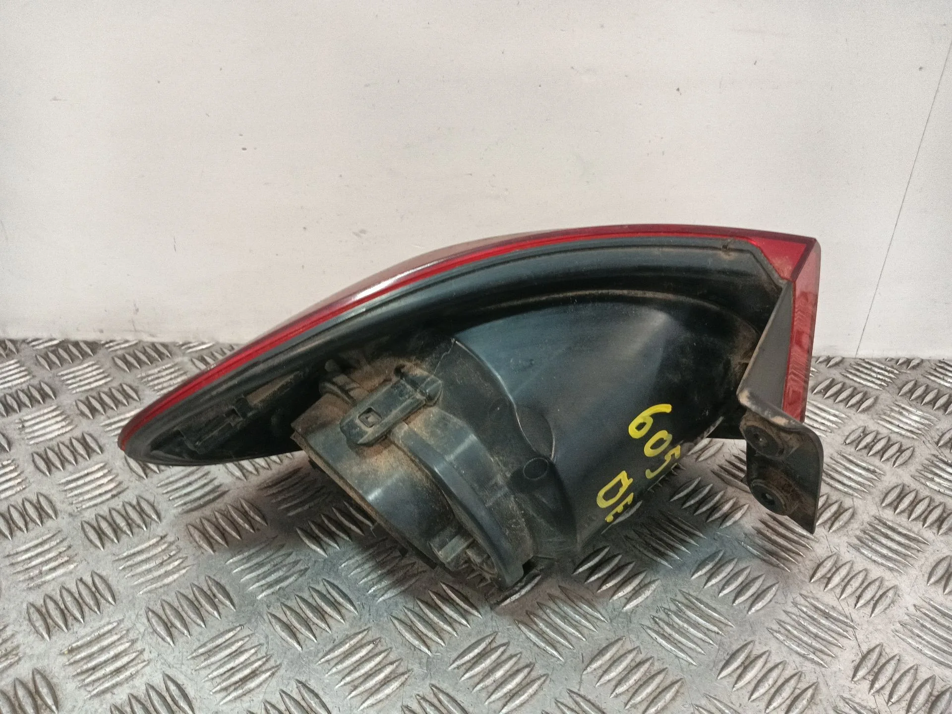Piloto Trasero Derecho para Volkswagen Tiguan (5N_)