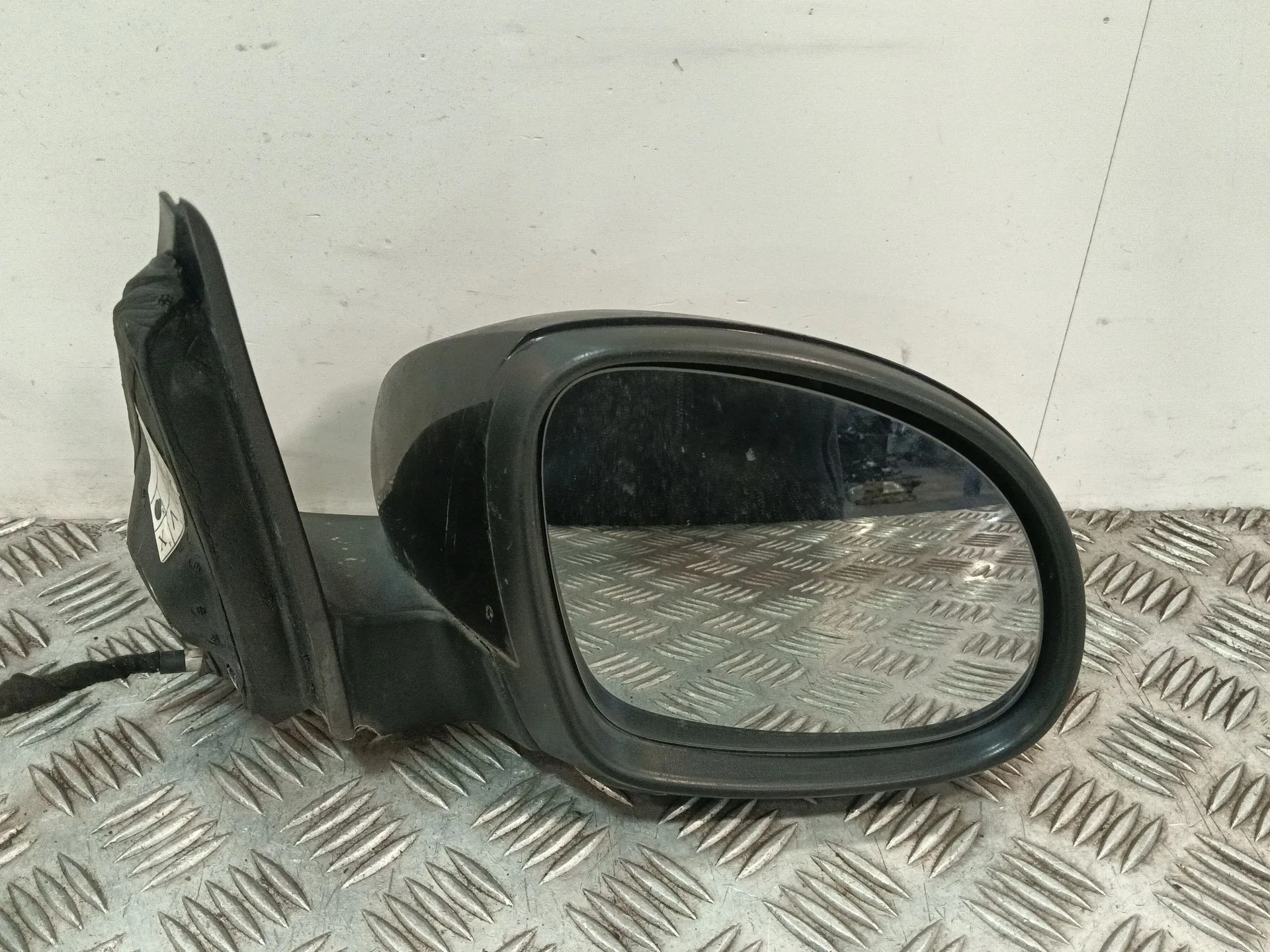 Retrovisor Derecho para Volkswagen Tiguan (5N_)