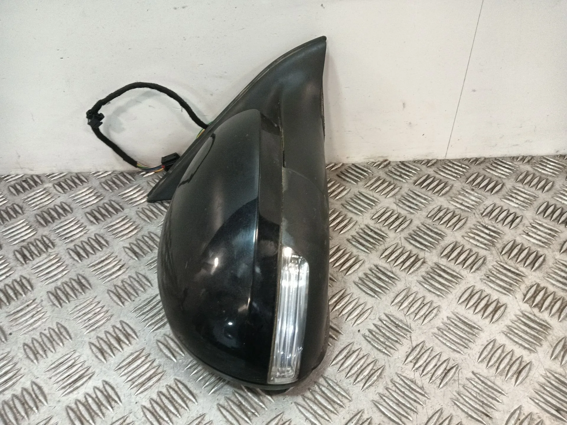 Retrovisor Derecho para Volkswagen Tiguan (5N_)