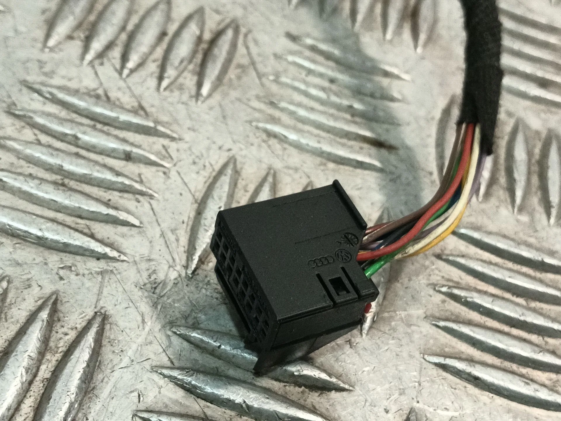 Retrovisor Derecho para Volkswagen Tiguan (5N_)