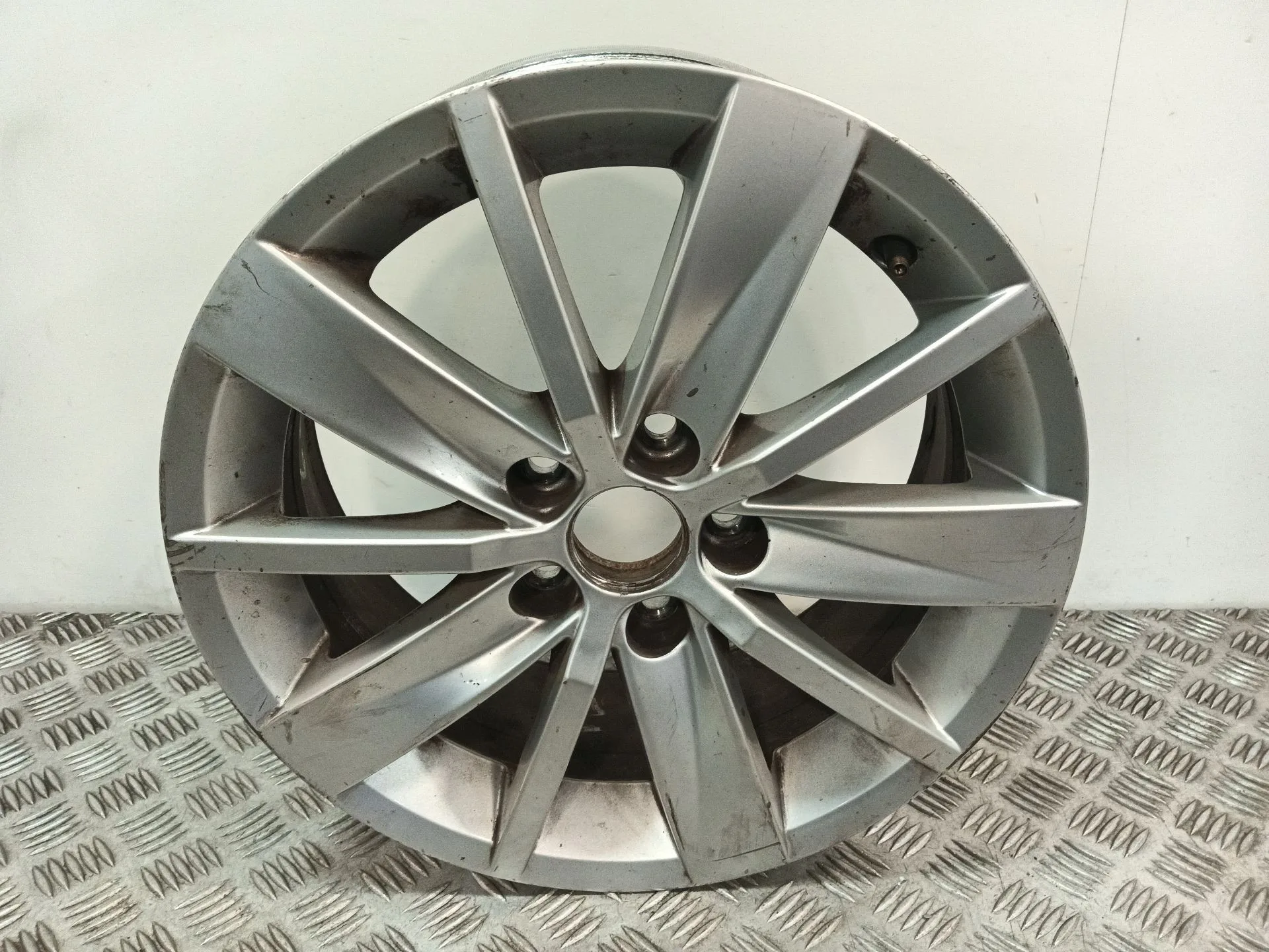 Llanta para Volkswagen Polo V (6R1, 6C1)