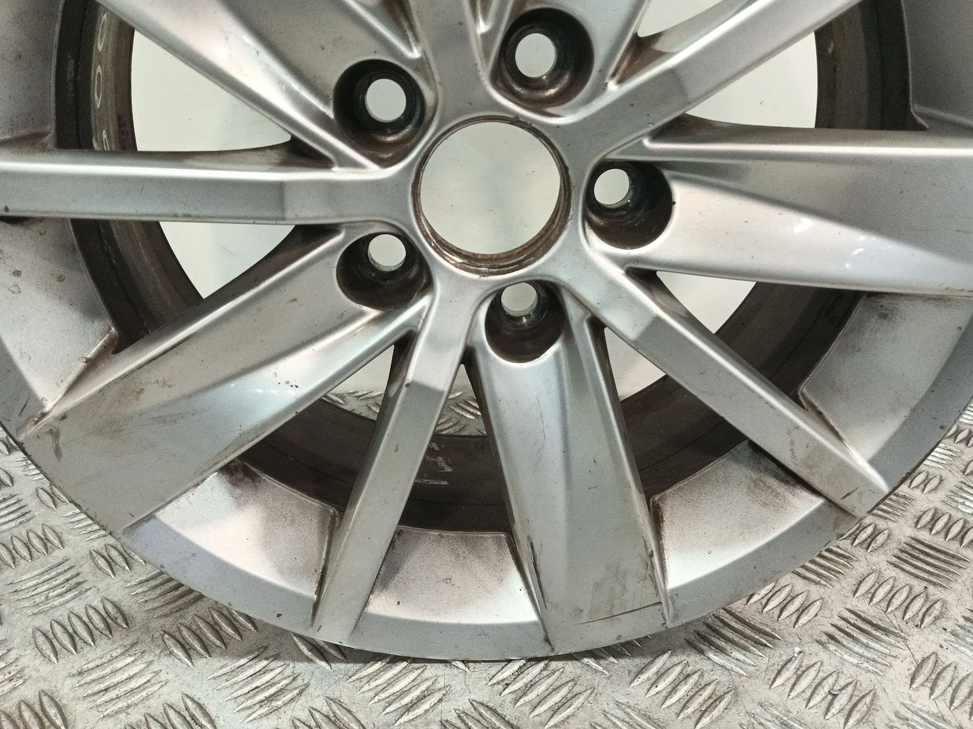 Llanta para Volkswagen Polo V (6R1, 6C1)