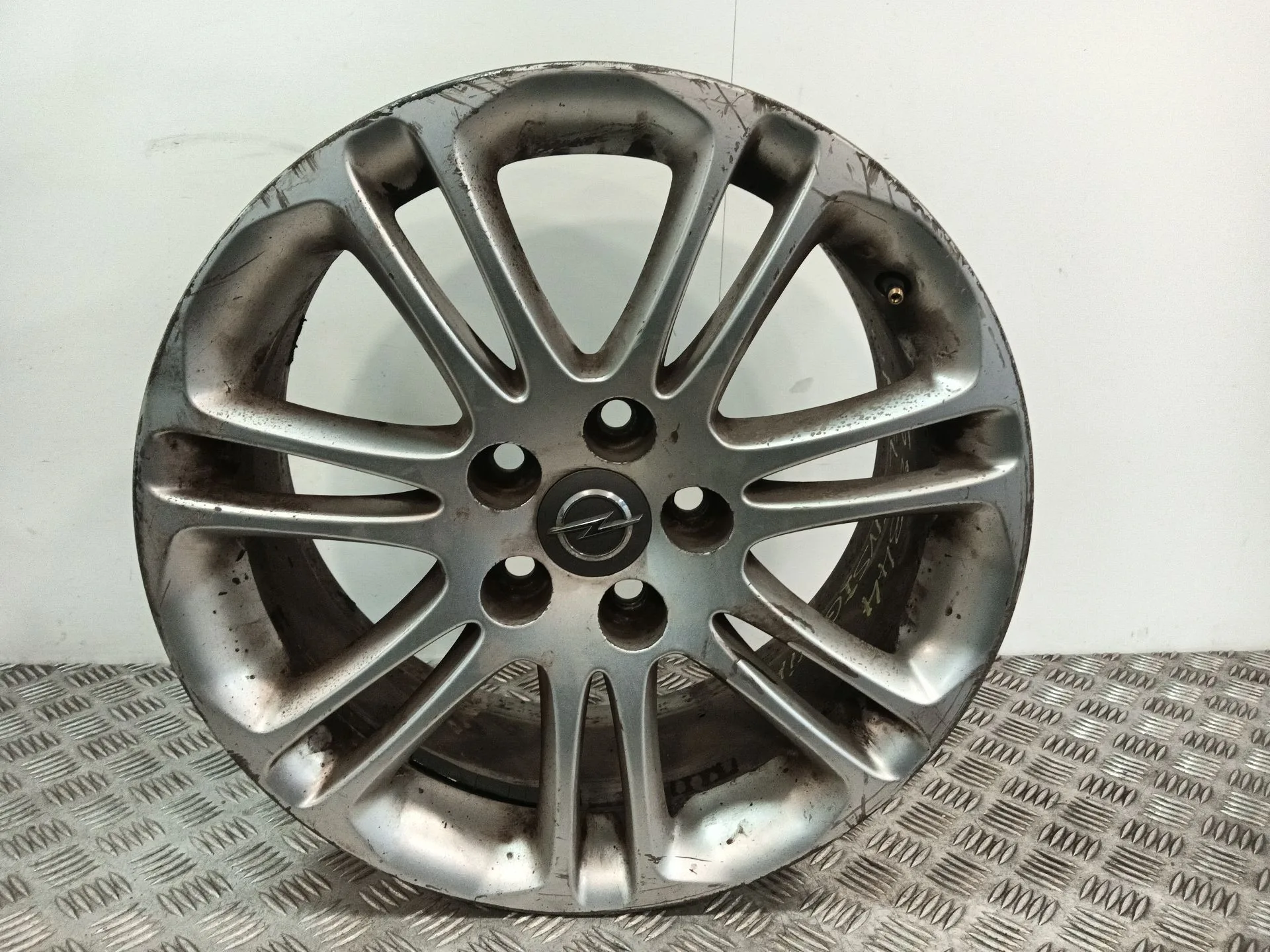 Llanta para Opel Insignia Sports Tourer