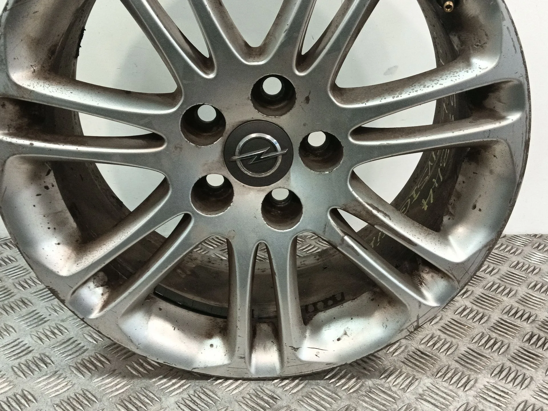 Llanta para Opel Insignia Sports Tourer