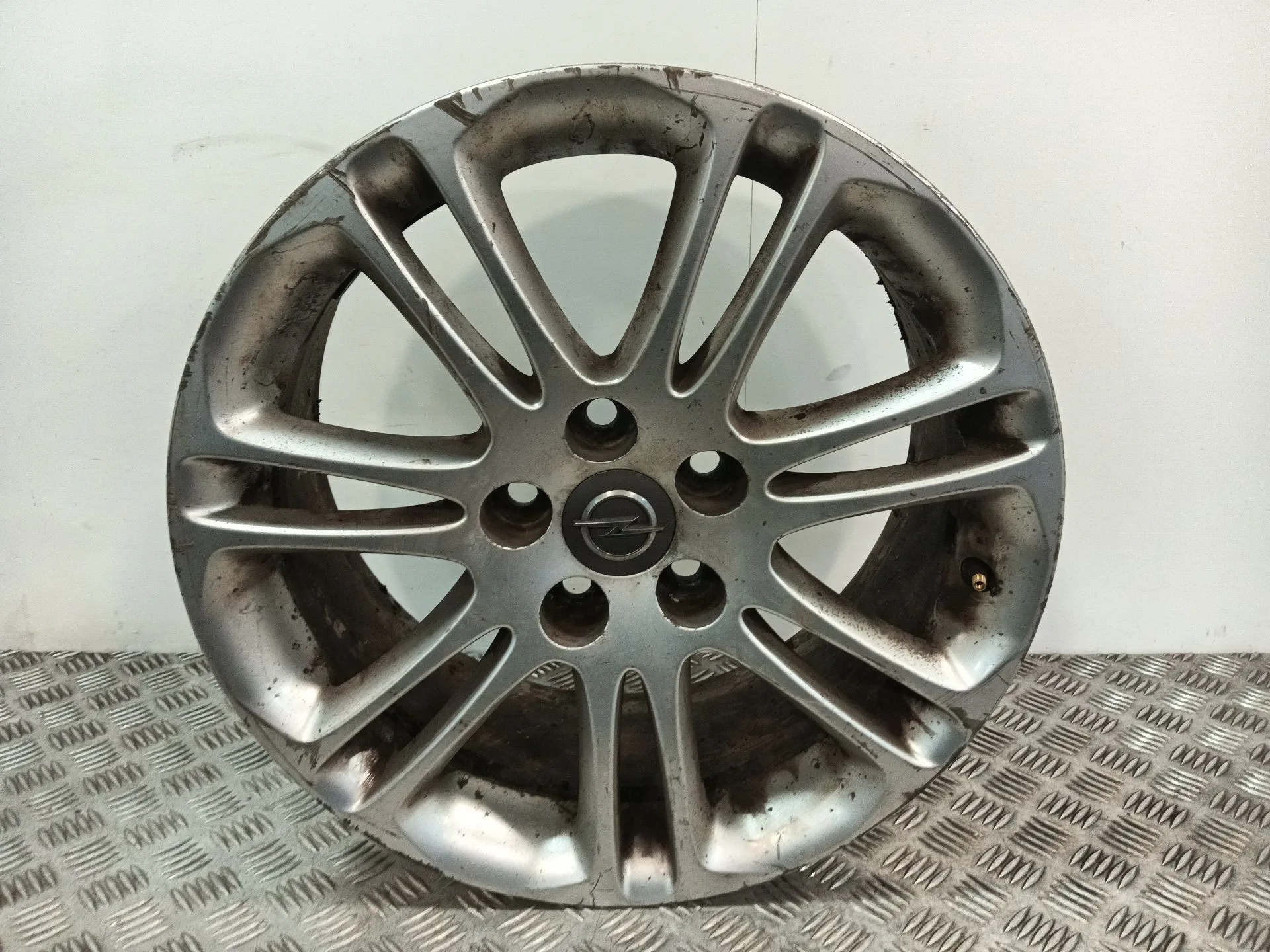 Llanta para Opel Insignia Sports Tourer
