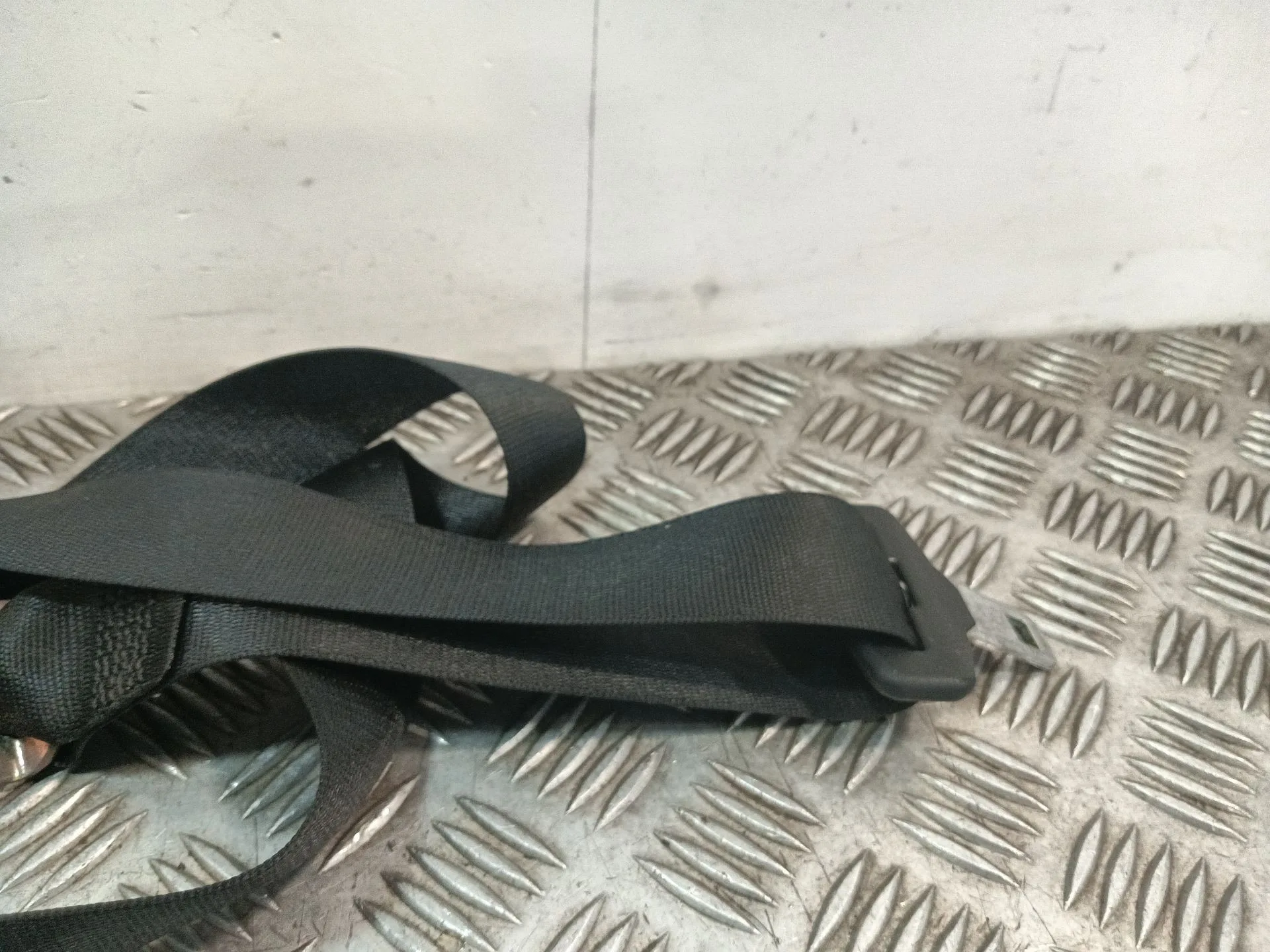 Cinturon Seguridad Trasero Izquierdo para Mercedes-Benz Clase C (W203)