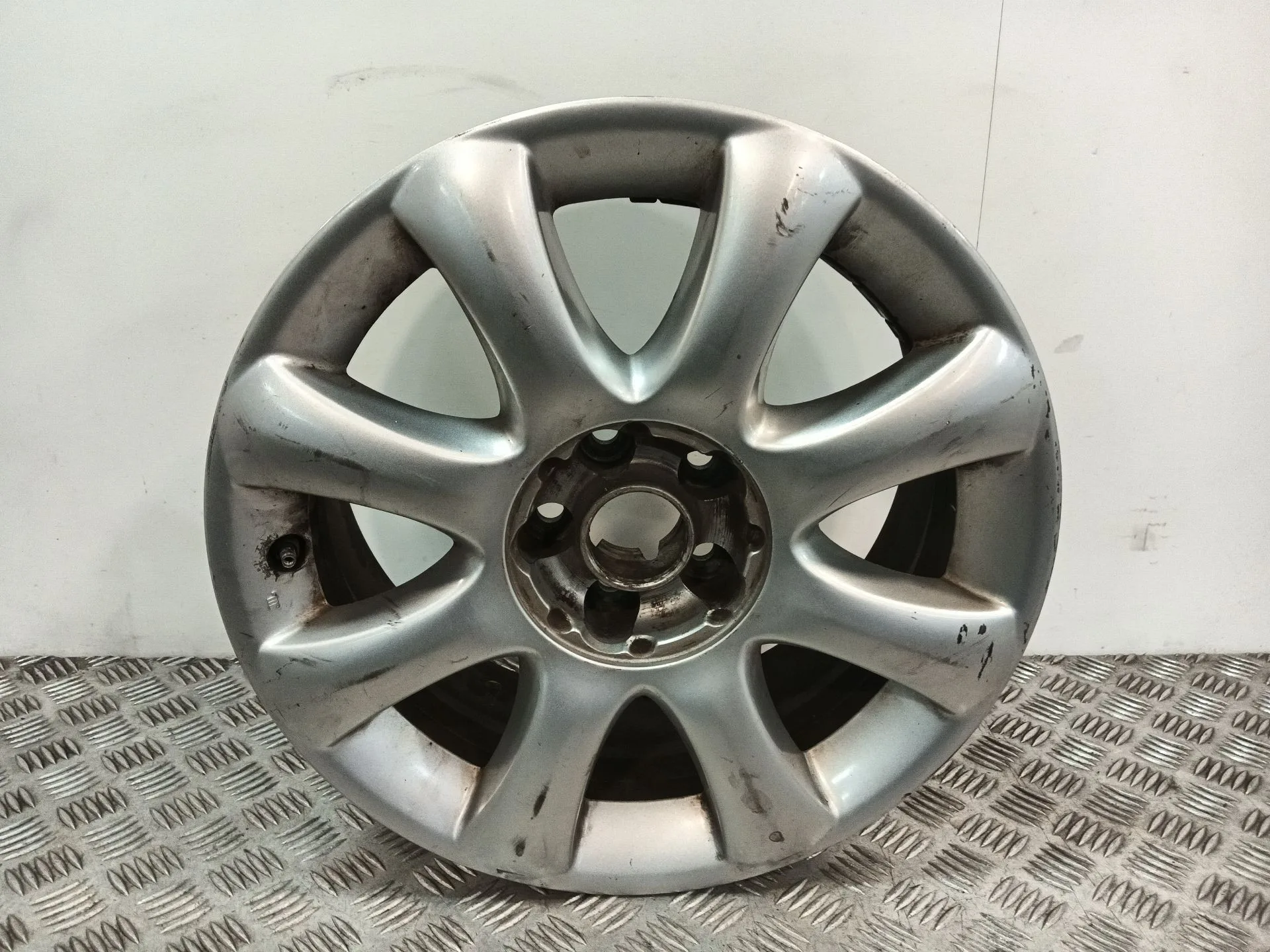 Llanta para Peugeot 807 (Eb_)
