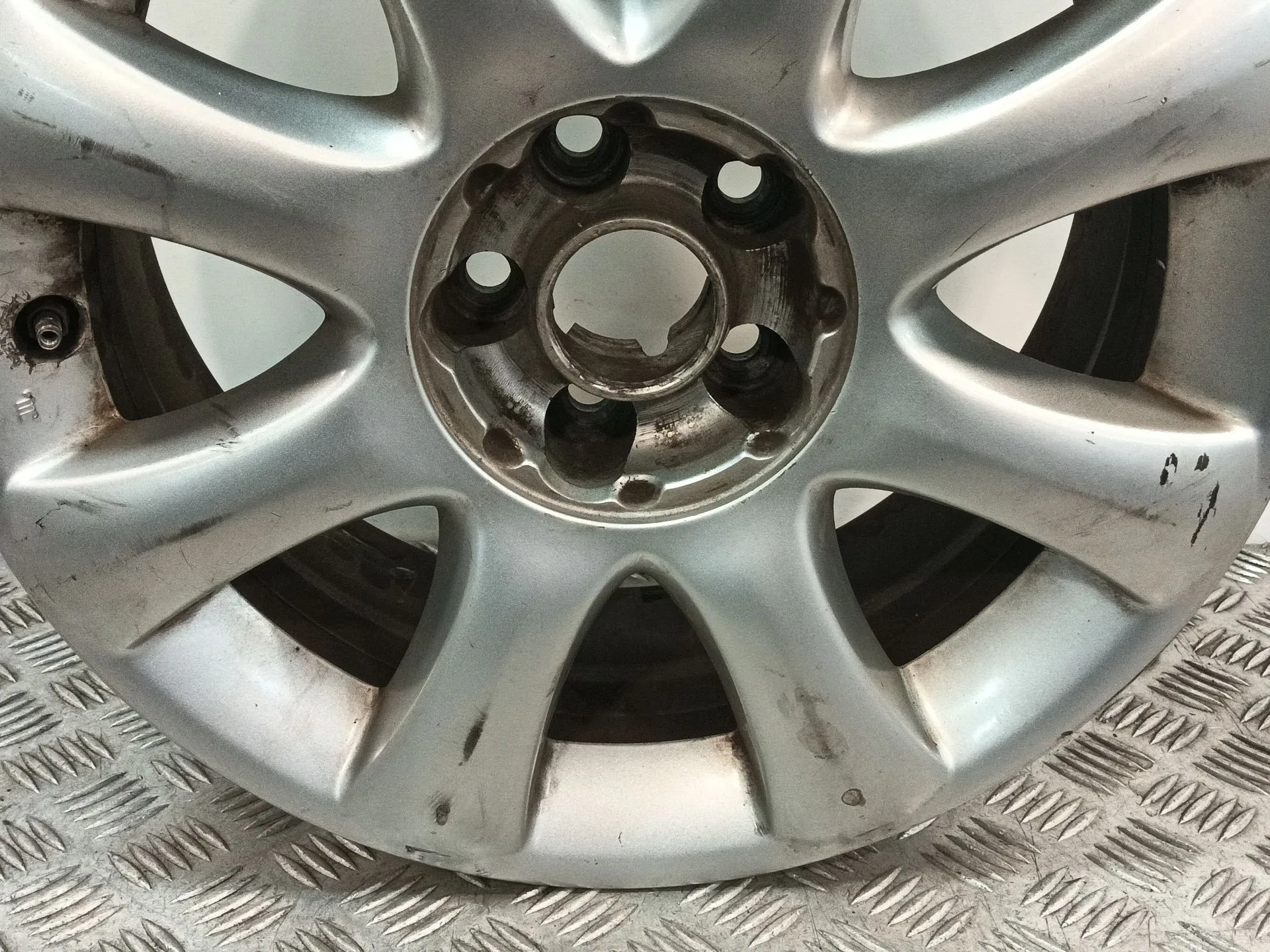 Llanta para Peugeot 807 (Eb_)