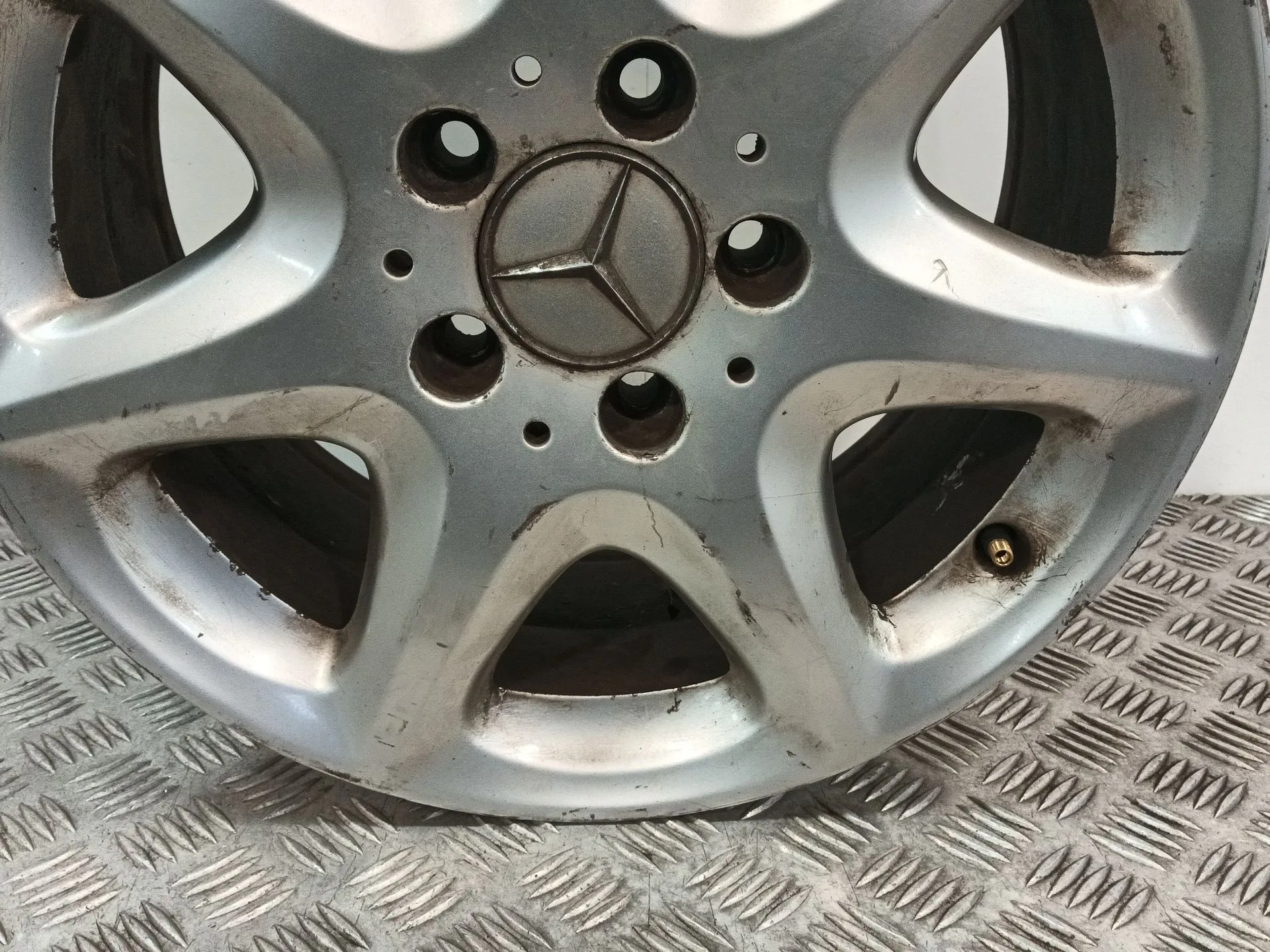 Llanta para Mercedes-Benz Clase S (W220) Berlina