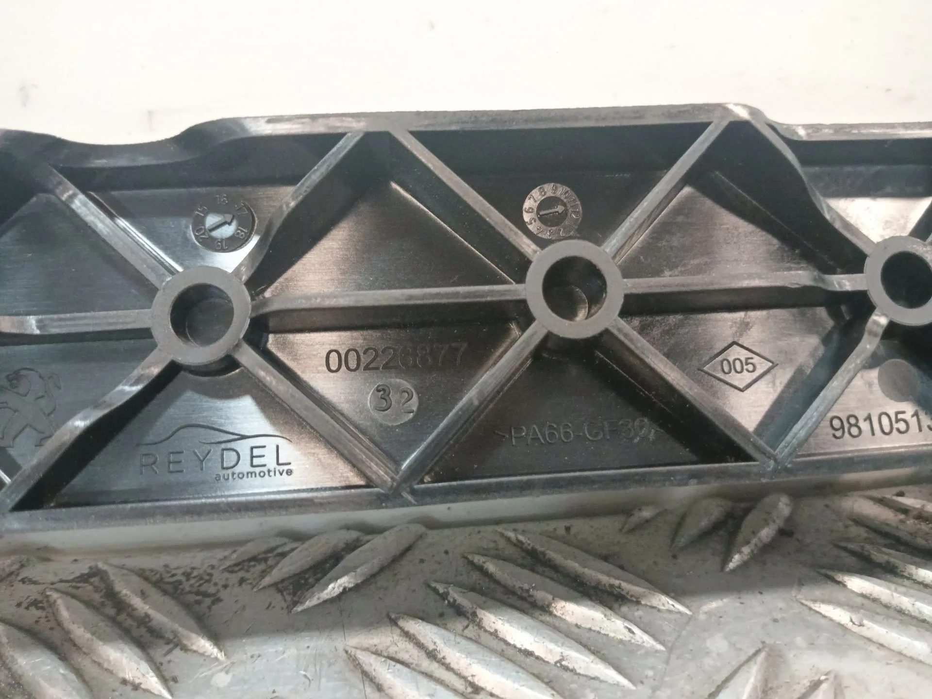 Moldura para Peugeot 3008 Ii Suv (Mc_, Mr_, Mj_, M4_)