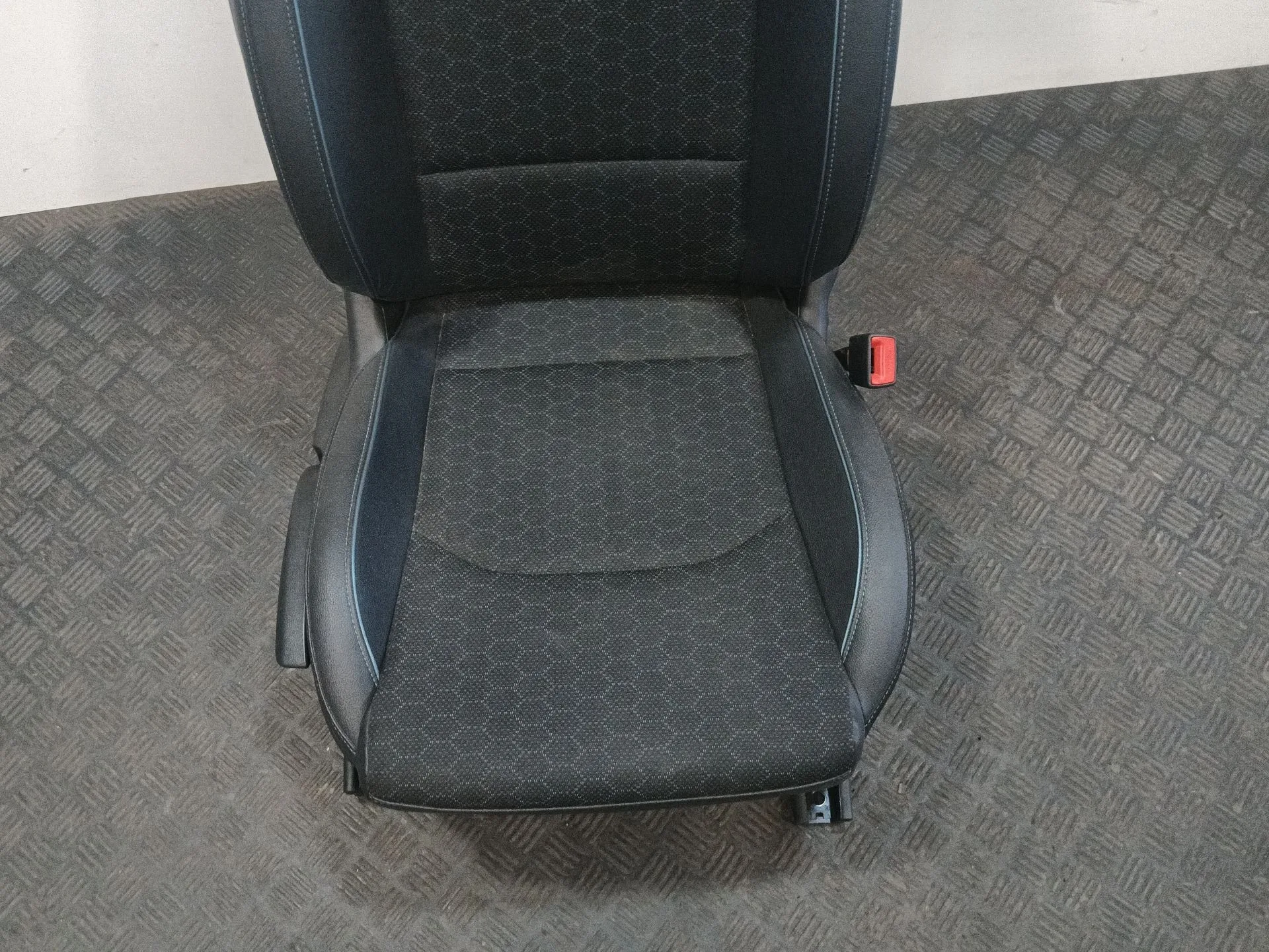 Asiento Delantero Derecho para Kia Xceed (Cd)