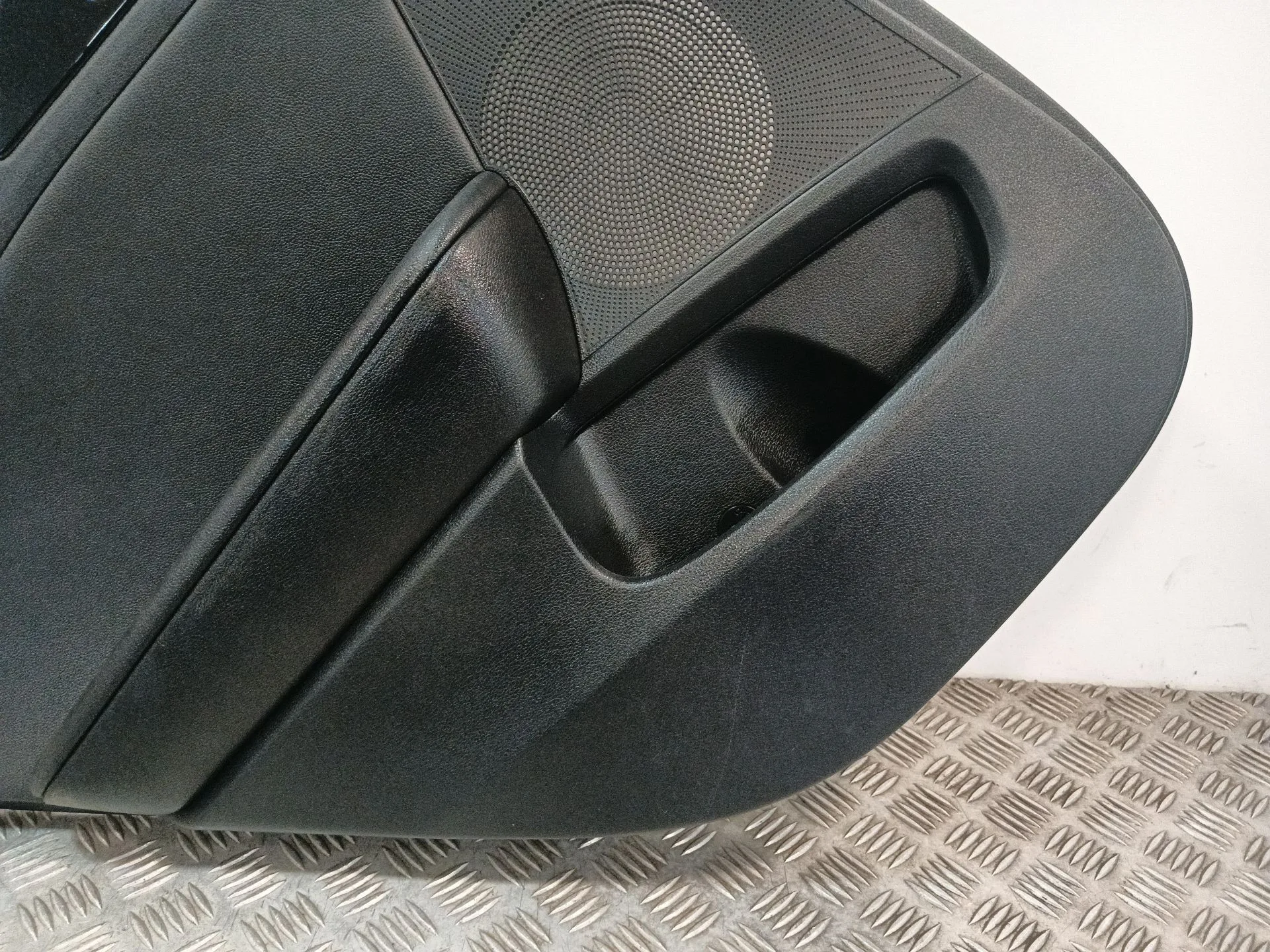 Guarnecido Puerta Trasera Izquierda para Kia Xceed (Cd)