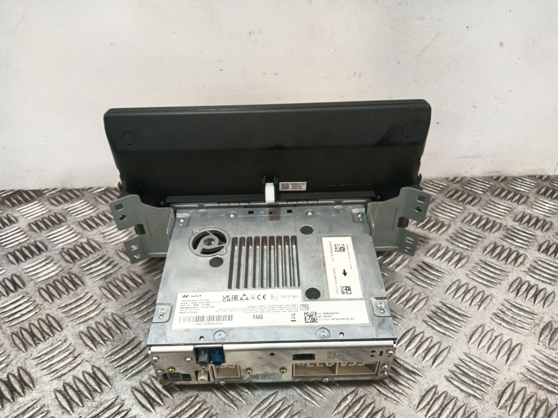 Pantalla / Mando Multifuncion para Kia Xceed (Cd)