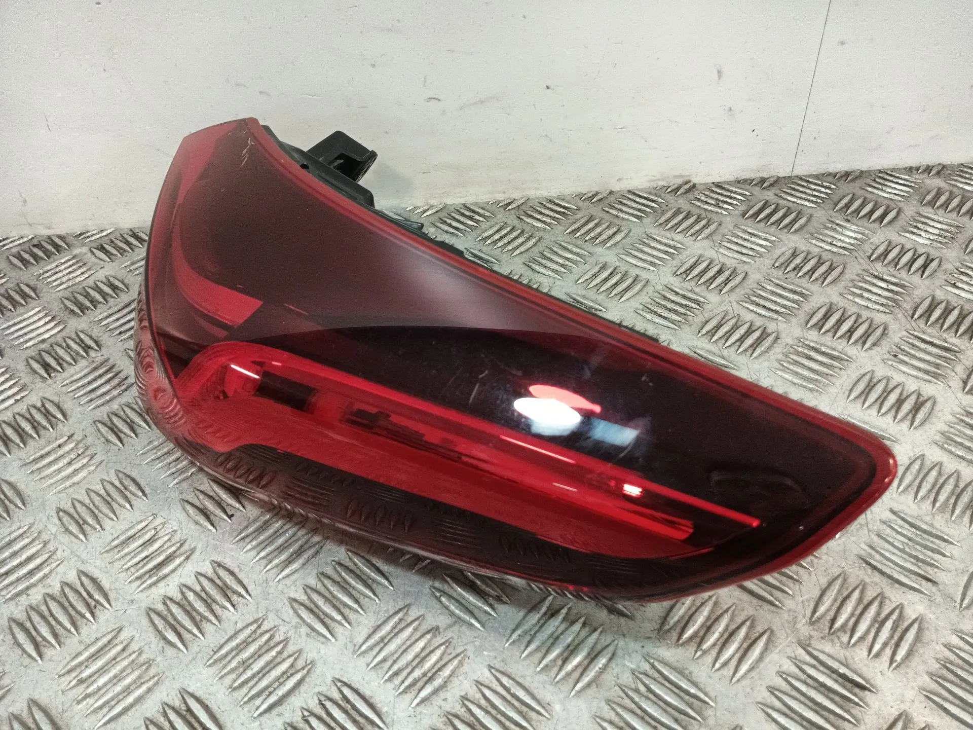 Piloto Trasero Derecho para Kia Xceed (Cd)